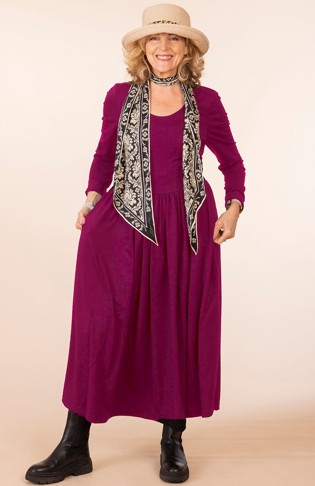 Magenta Women's scoop neck merino wool long sleeved gathered waist dress with pockets