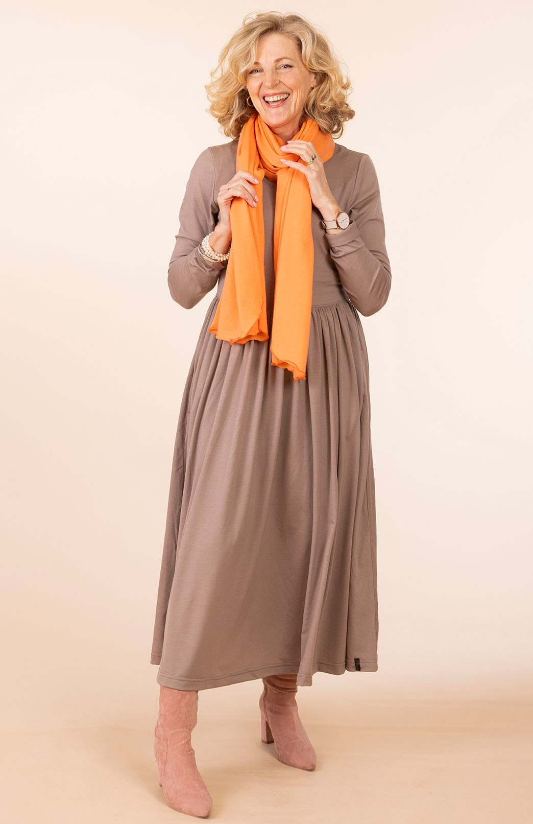 Soft Mocha Women's scoop neck merino wool long sleeved gathered waist dress with pockets