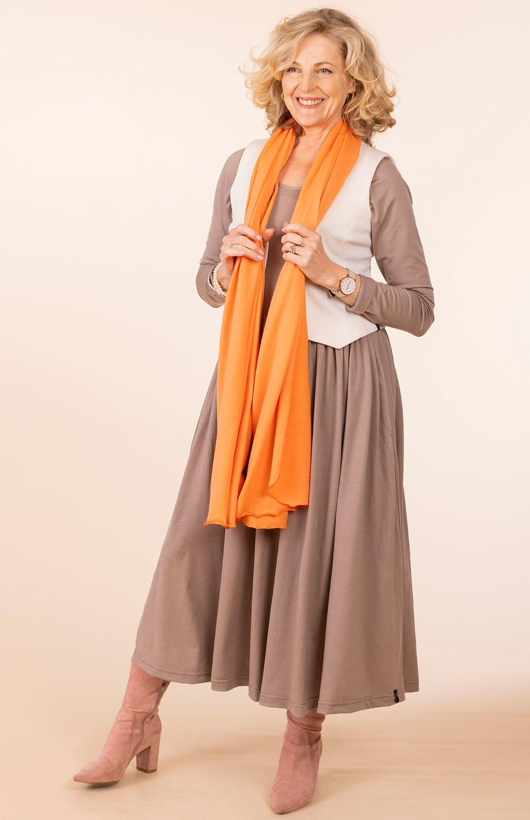 Soft Mocha Women's scoop neck merino wool long sleeved gathered waist dress with pockets