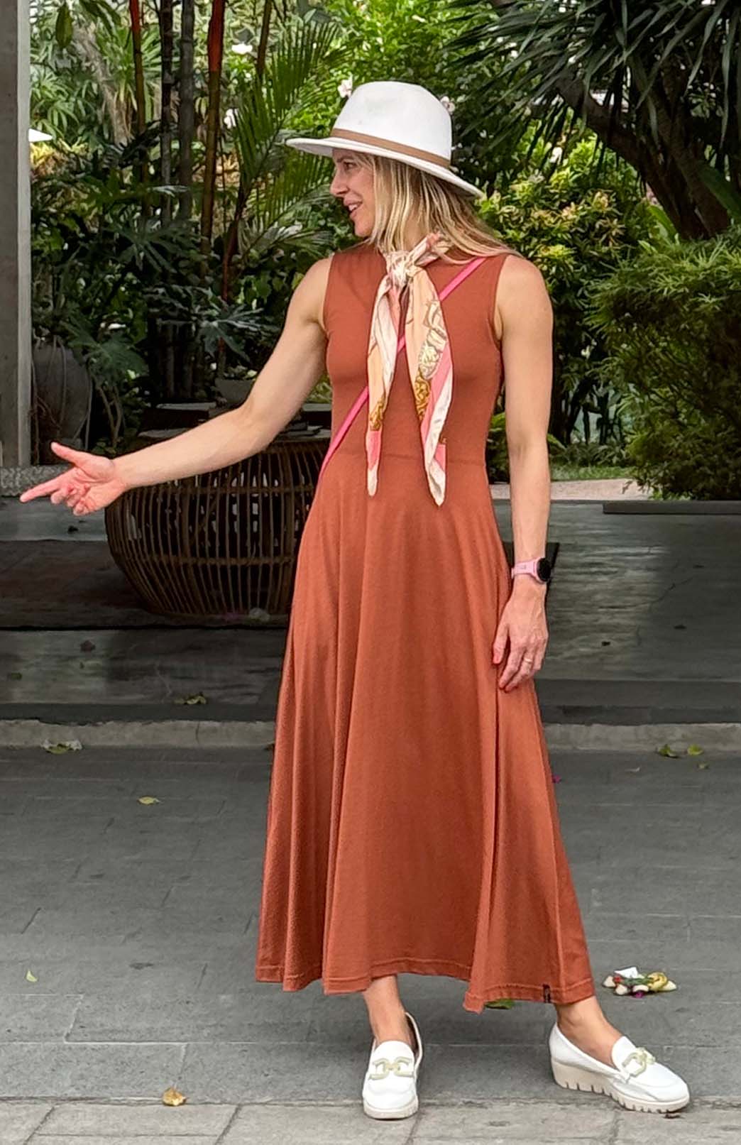 Cinnamon Women's Merino Wool Sleeveless Dress