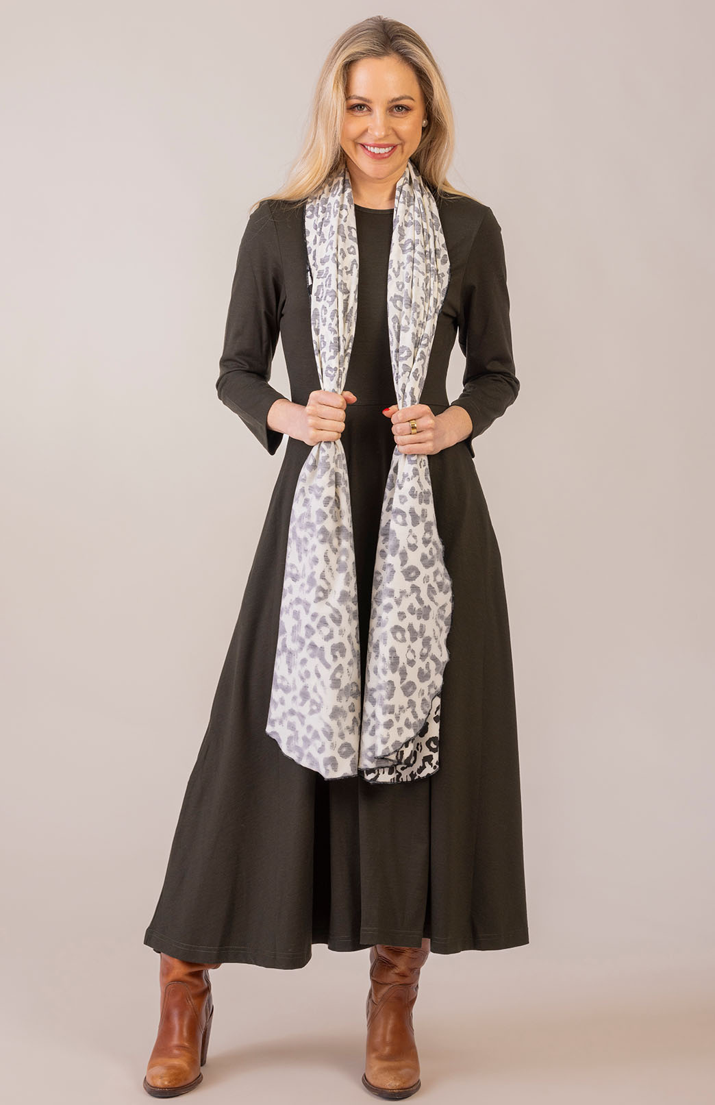 Vintage Ivory Leopard