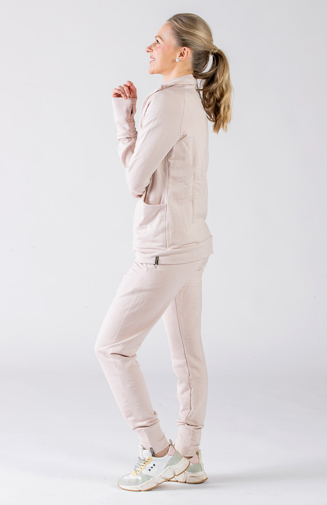 Nude Women's Merino Wool Fleece Lounge Pants &amp; Yoga Pants 