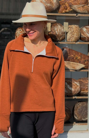 Cinnamon with Pink Zip