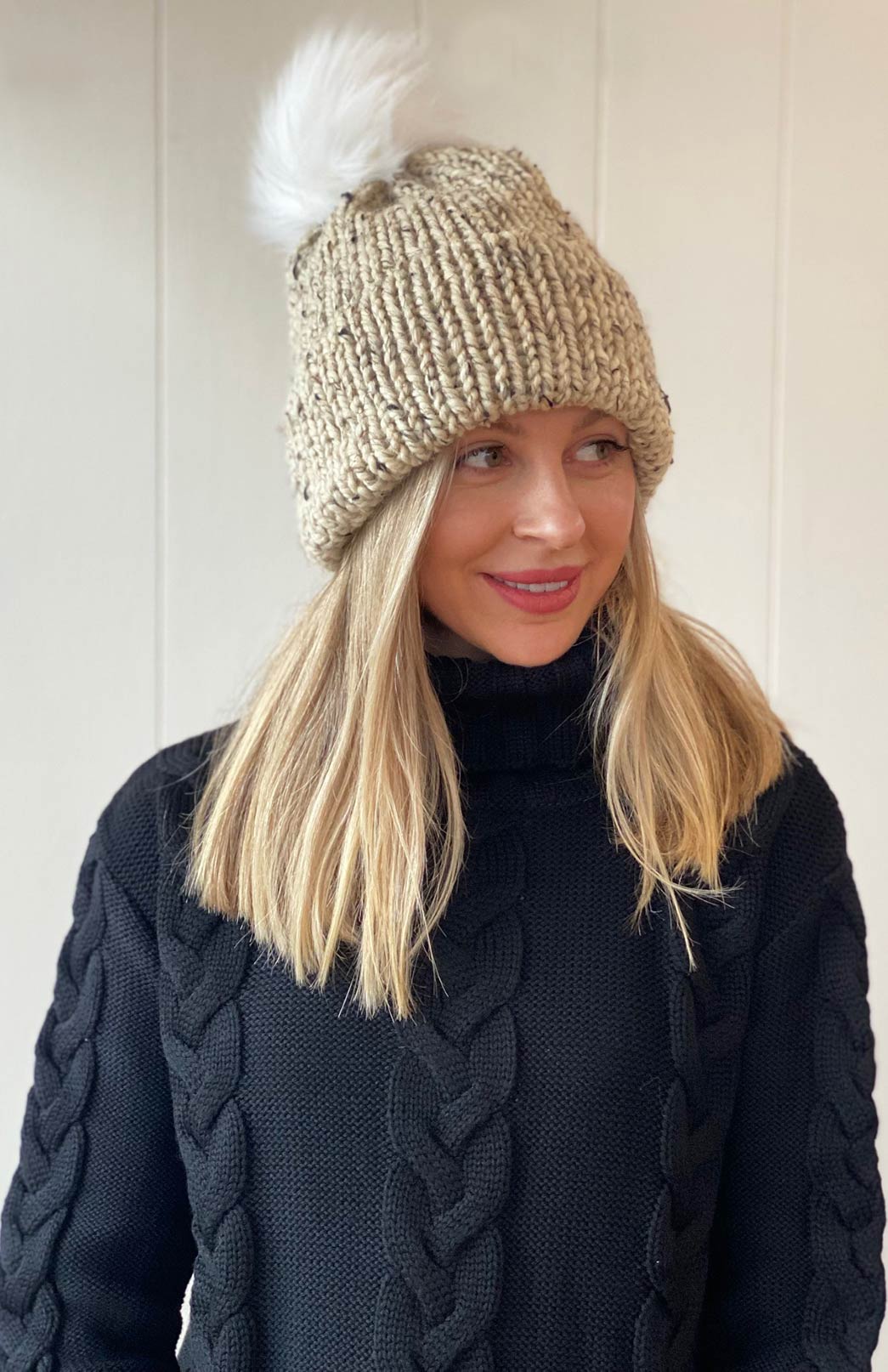 Black Women's Merino Wool Cable Knit Jumper 