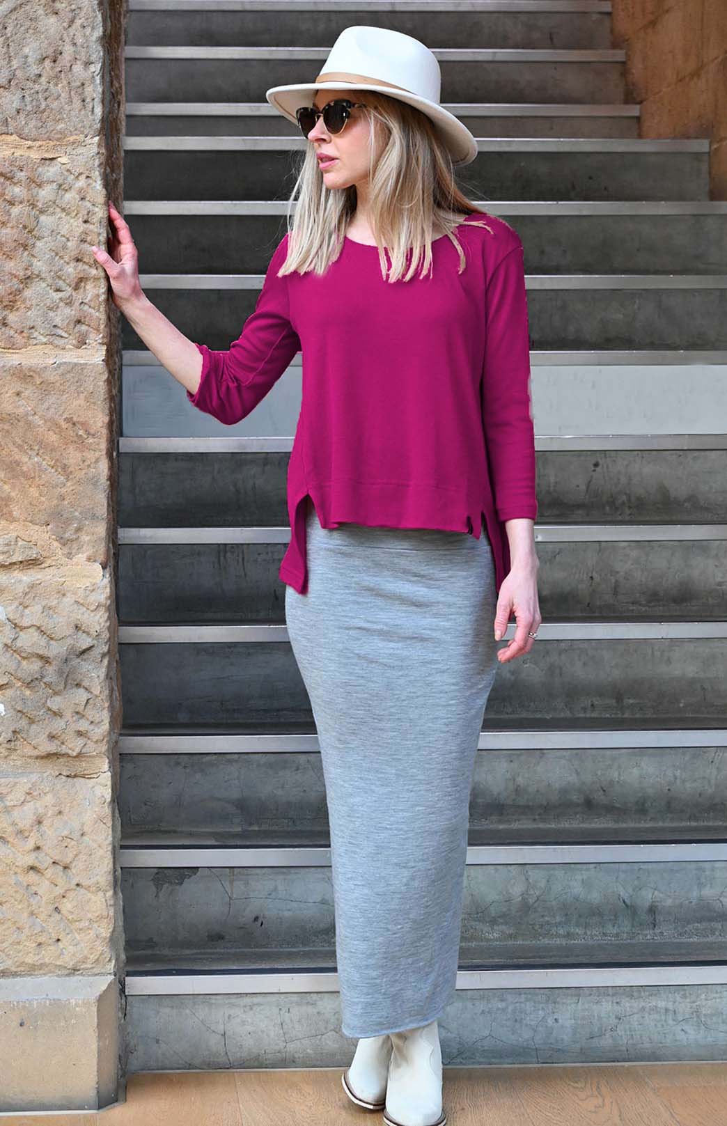 Magenta Women's Merino Wool High-Low Top with 3/4 Sleeves