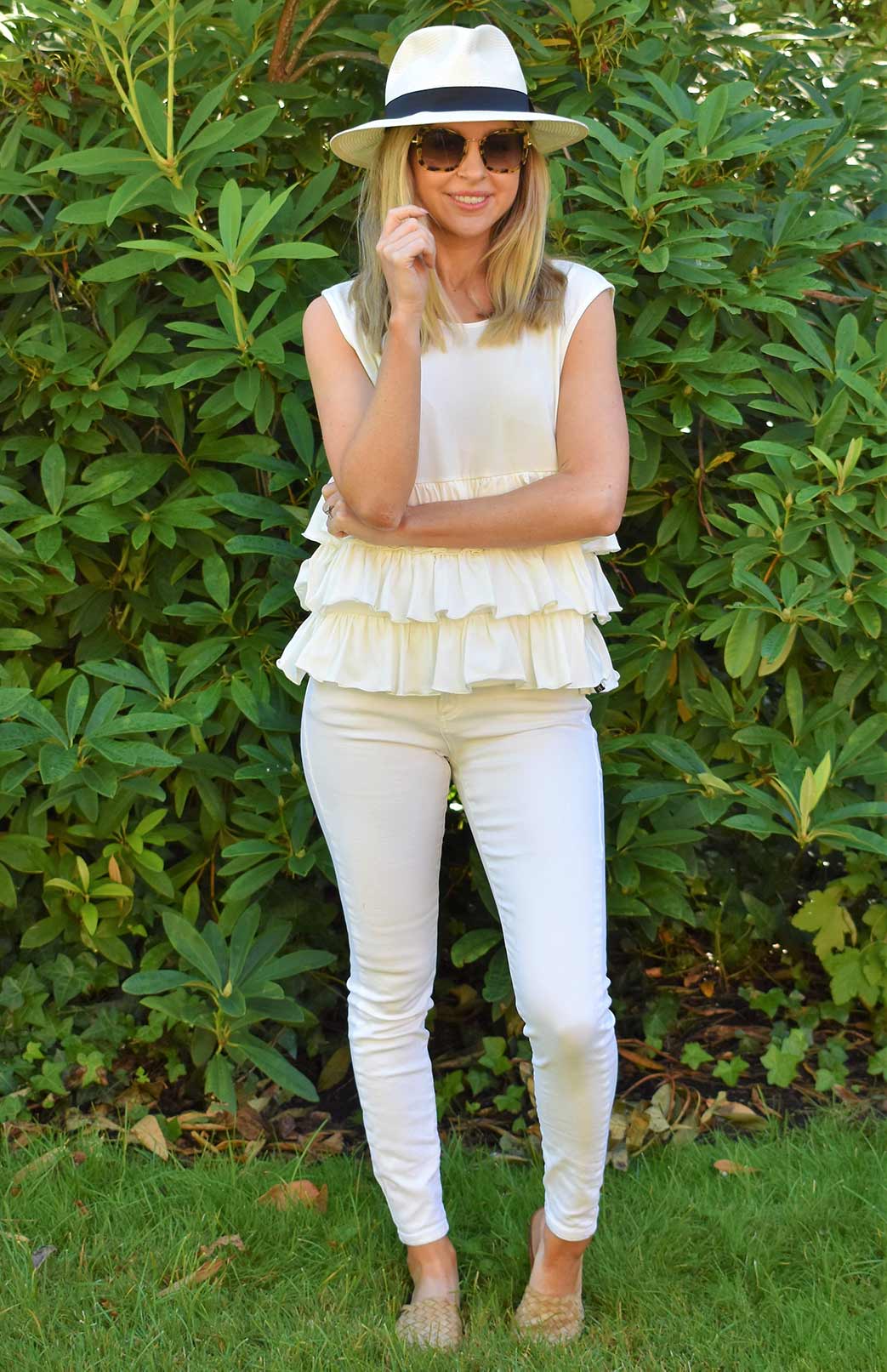 Ivory Women&#39;s Organic Cotton Ruffled Sleeveless Top
