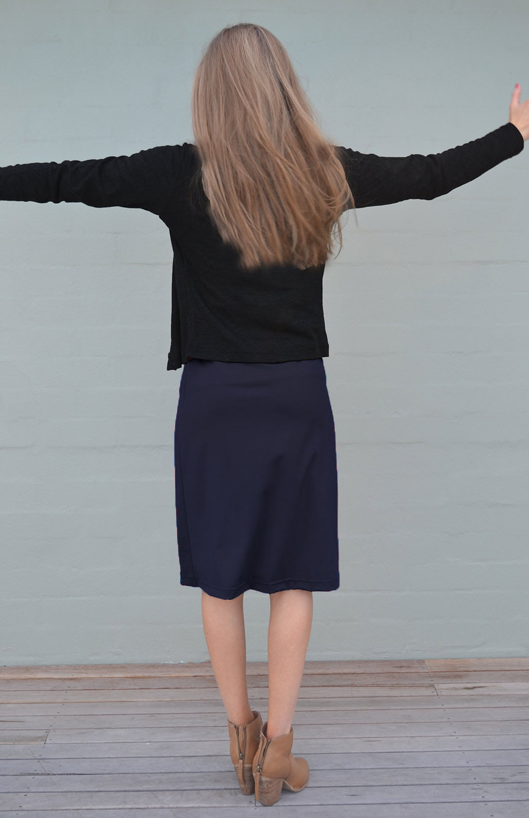 Navy Blue Women's Merino Wool A-Line Skirt with front pockets