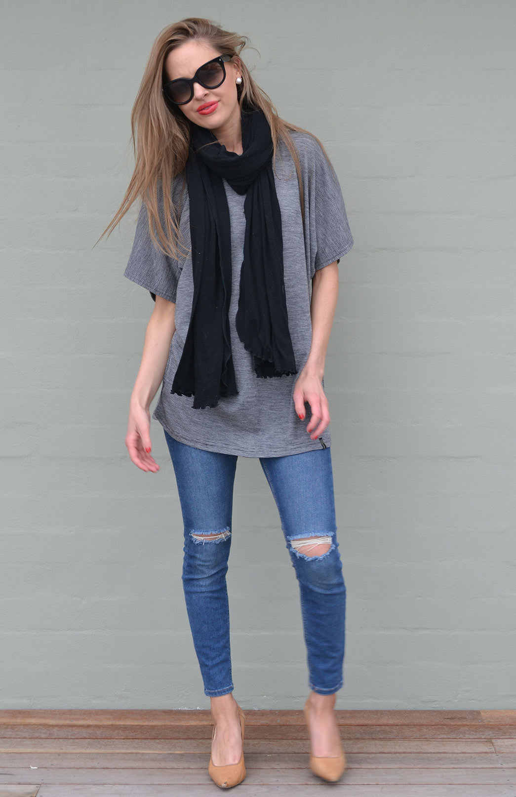 Black Women's Merino Wool Plain Scarf