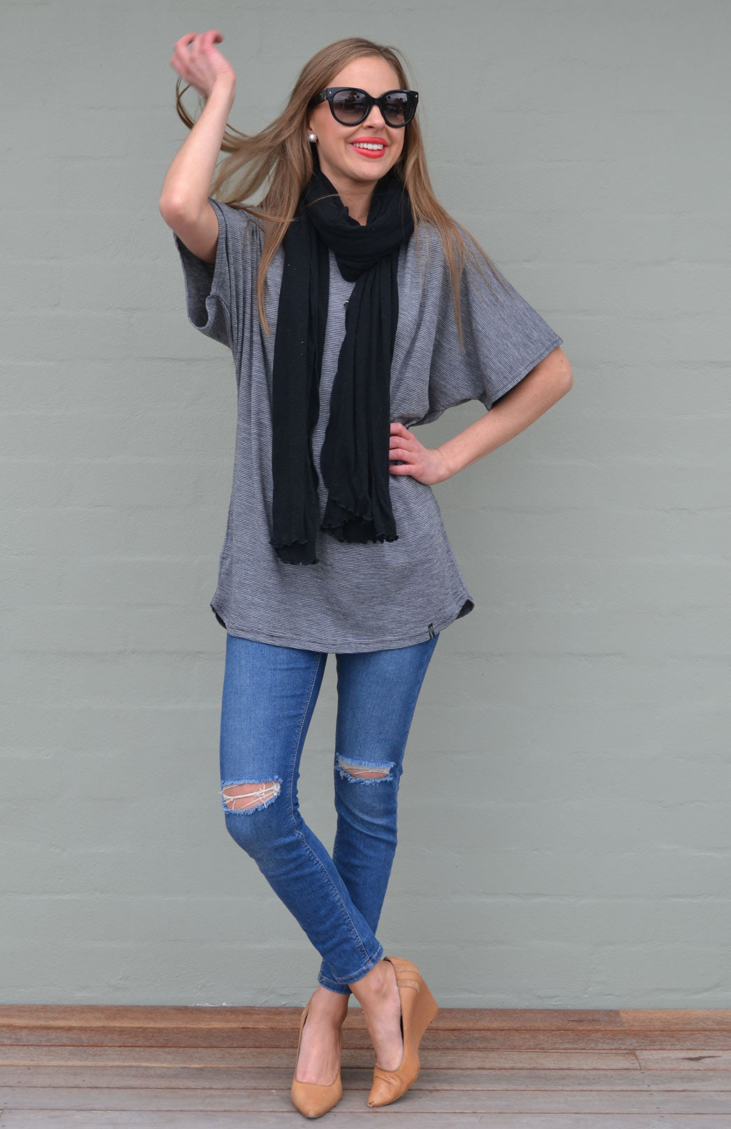 Black Unisex Merino Wool &amp; Tencel Plain Lightweight Scarf