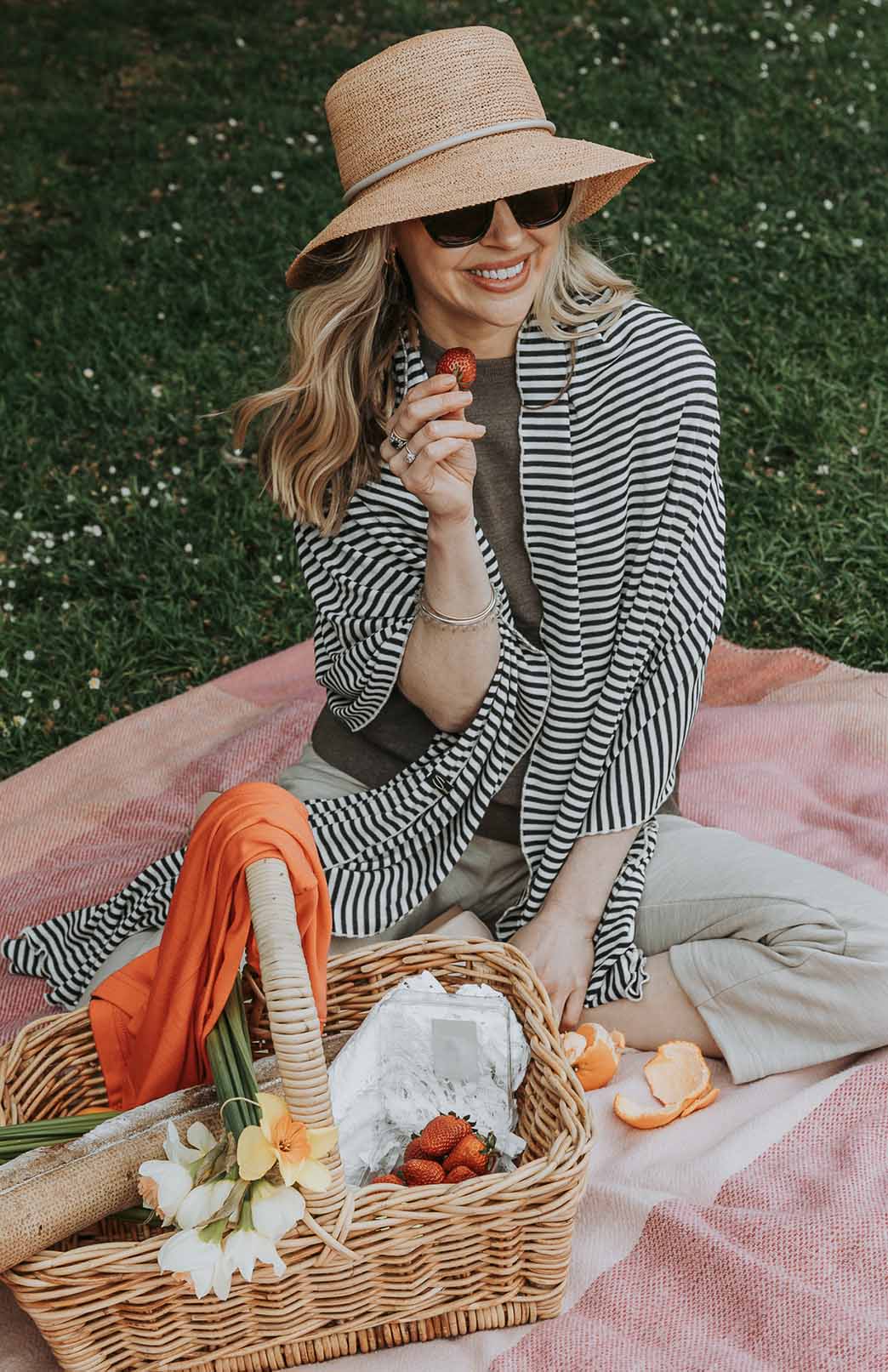 Navy & Ivory Stripe Women's Merino Wool Luxury Scarf