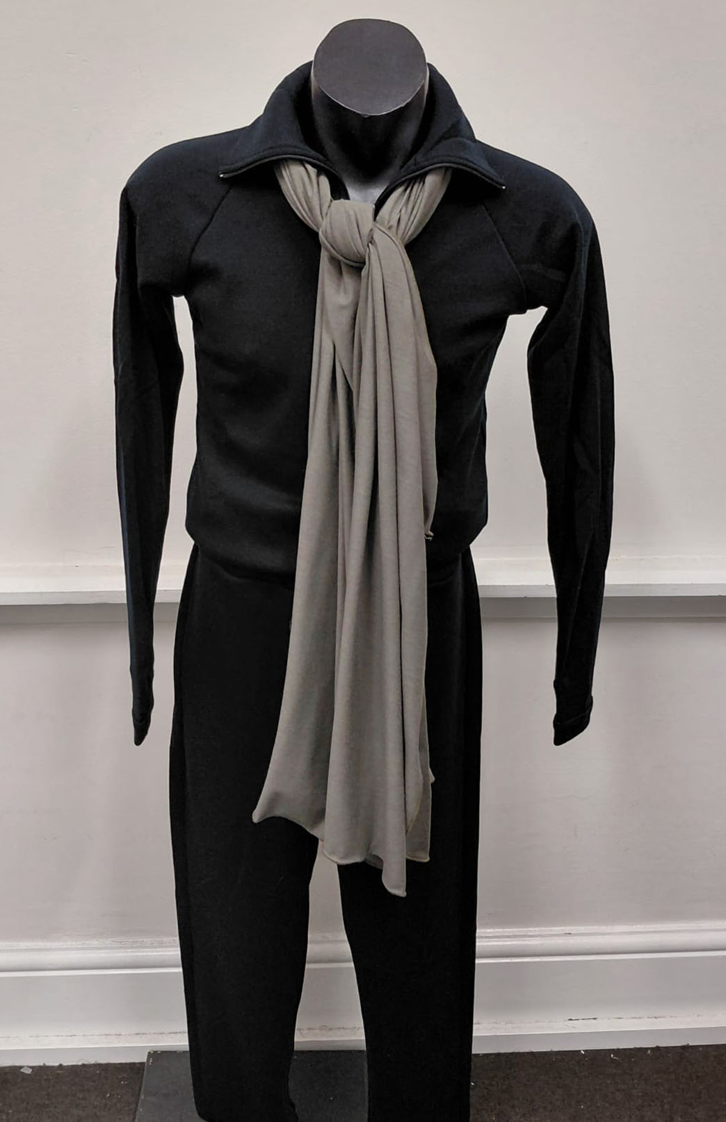 Gum Tree Green Women's Merino Wool Plain Scarf