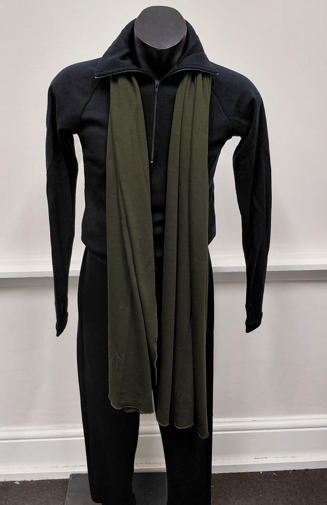 Kale Green Women's Merino Wool Plain Scarf