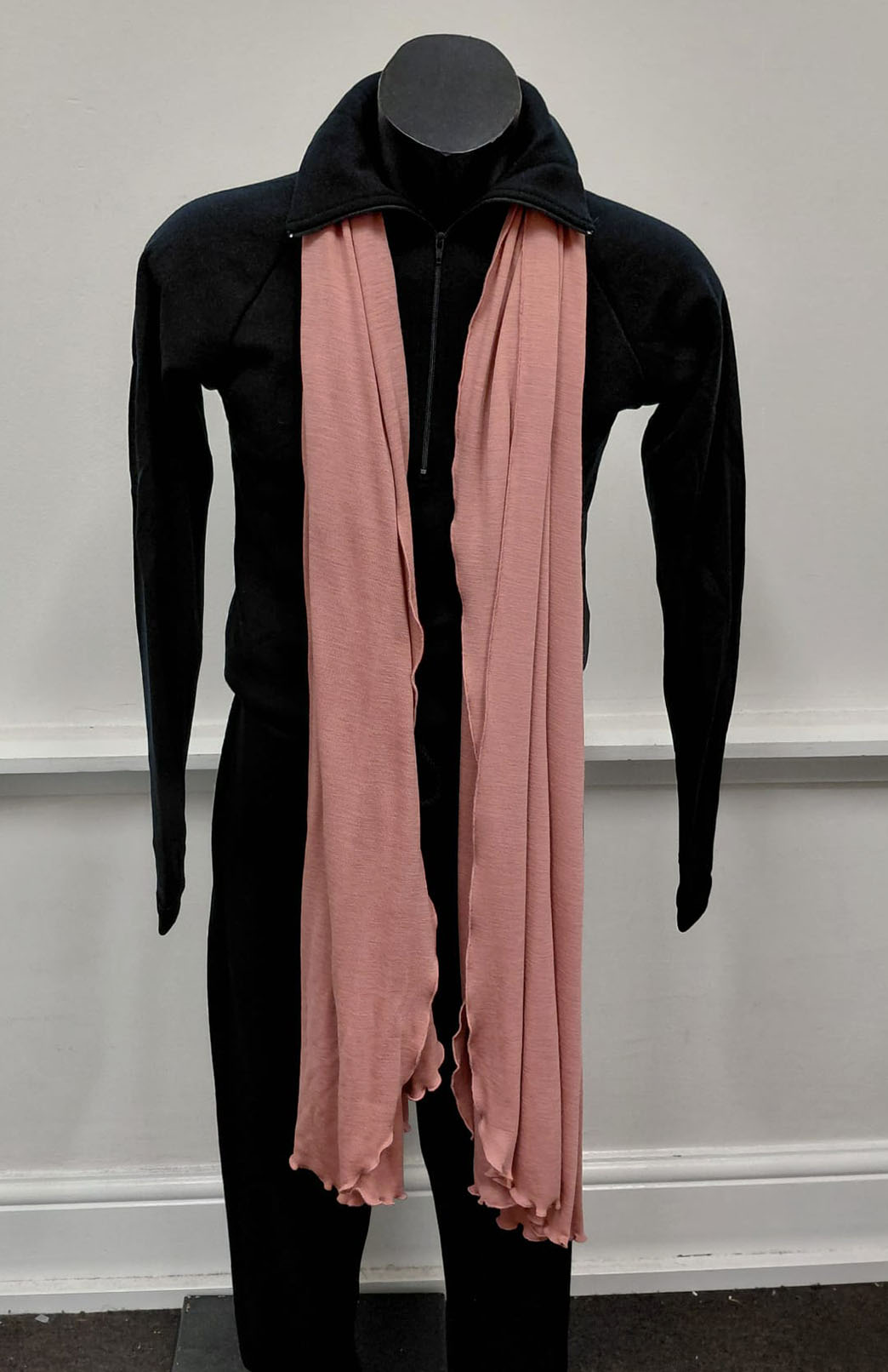 Rosewood Pink Women's Merino Wool Luxury Scarf
