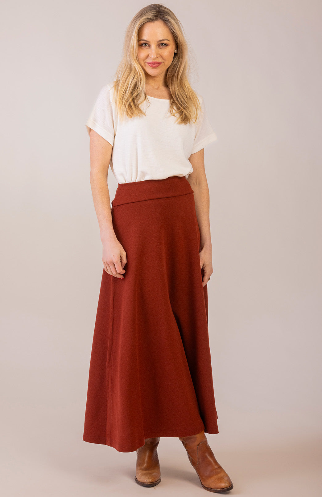 Shiraz Red Women&#39;s Merino Wool Ponte A-Line Midi Skirt
