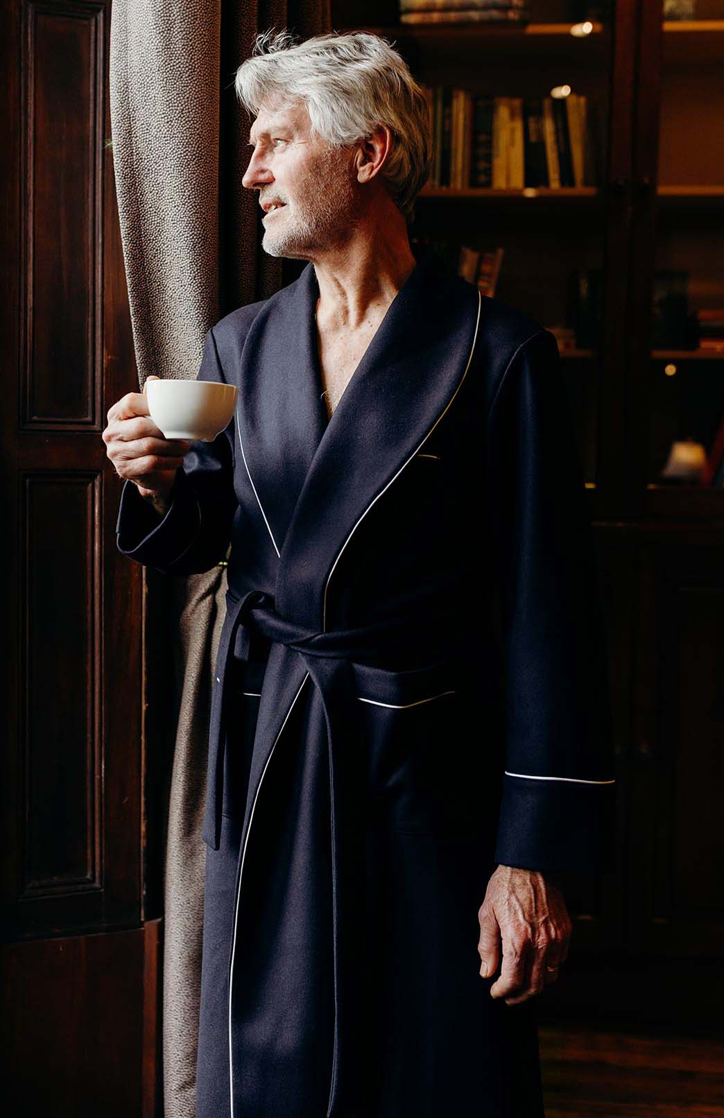 Dark Blue Unisex Superfine Merino Wool and Cashmere Blend Traditional Dressing Gown
