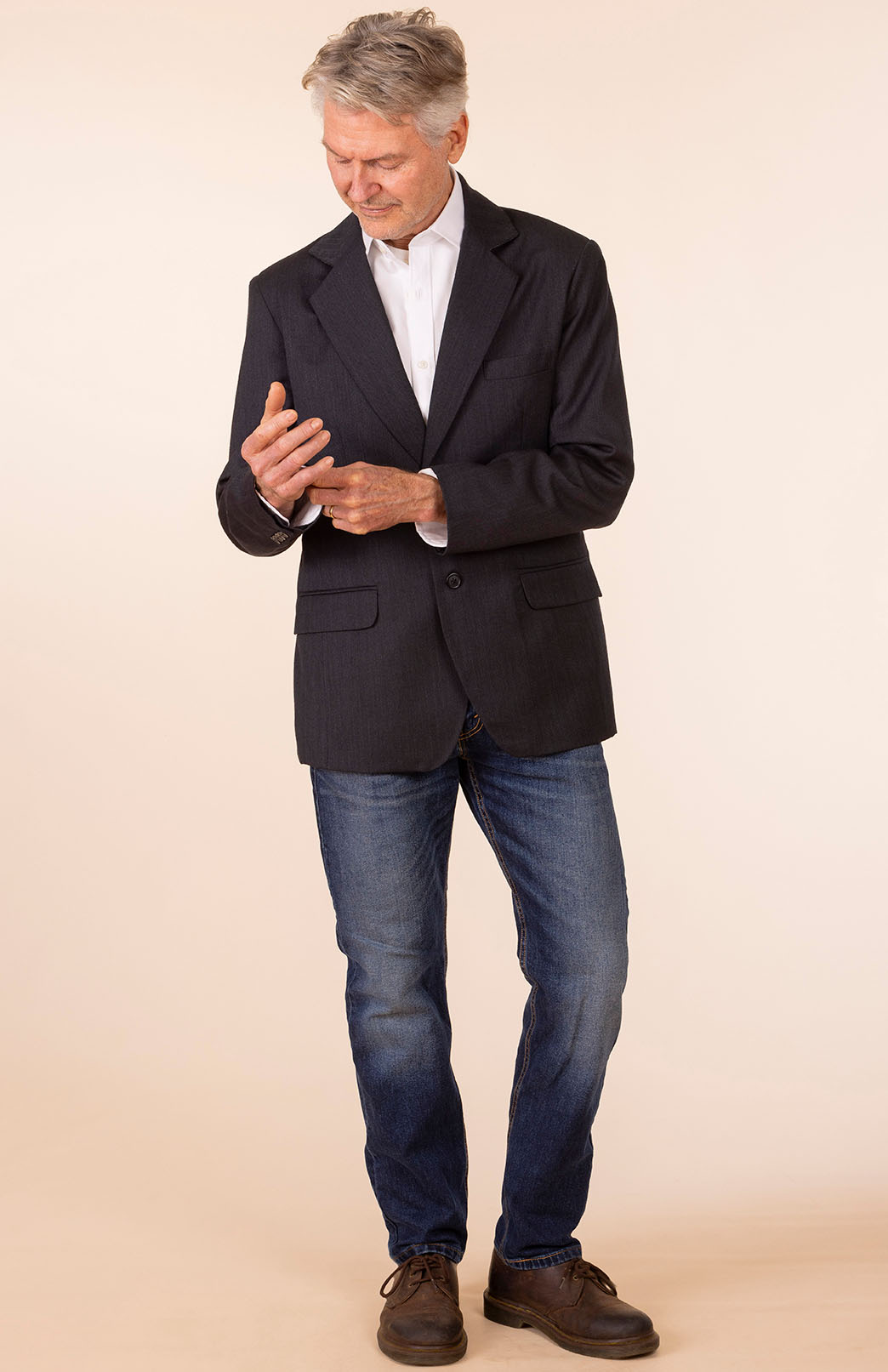 Obsidian Grey Herringbone Men's Superfine Merino Wool Herringbone Blazer Jacket with Silk Lining