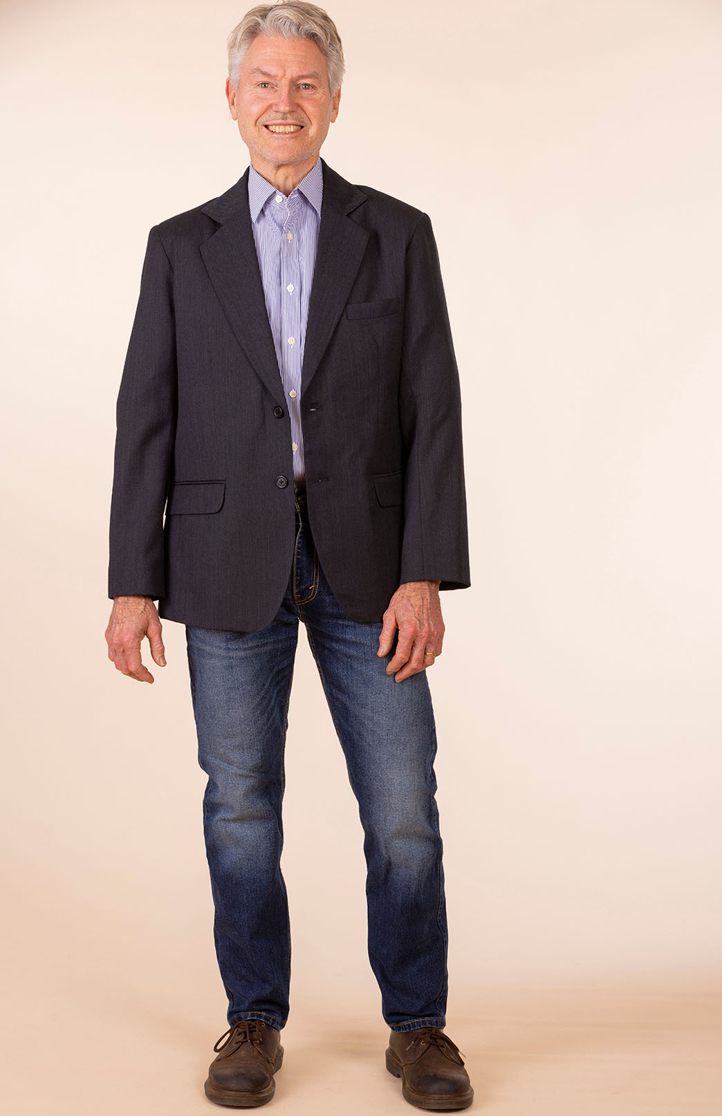 Obsidian Grey Herringbone Men's Superfine Merino Wool Herringbone Blazer Jacket with Silk Lining