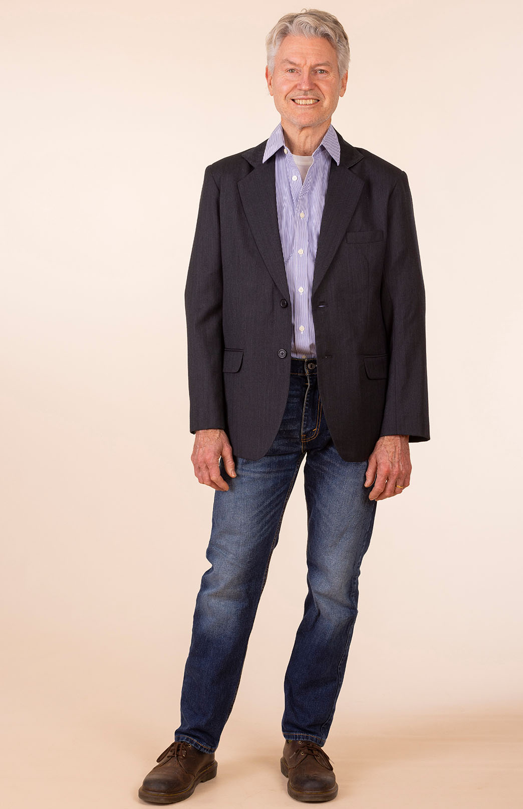 Obsidian Grey Herringbone Men's Superfine Merino Wool Herringbone Blazer Jacket with Silk Lining