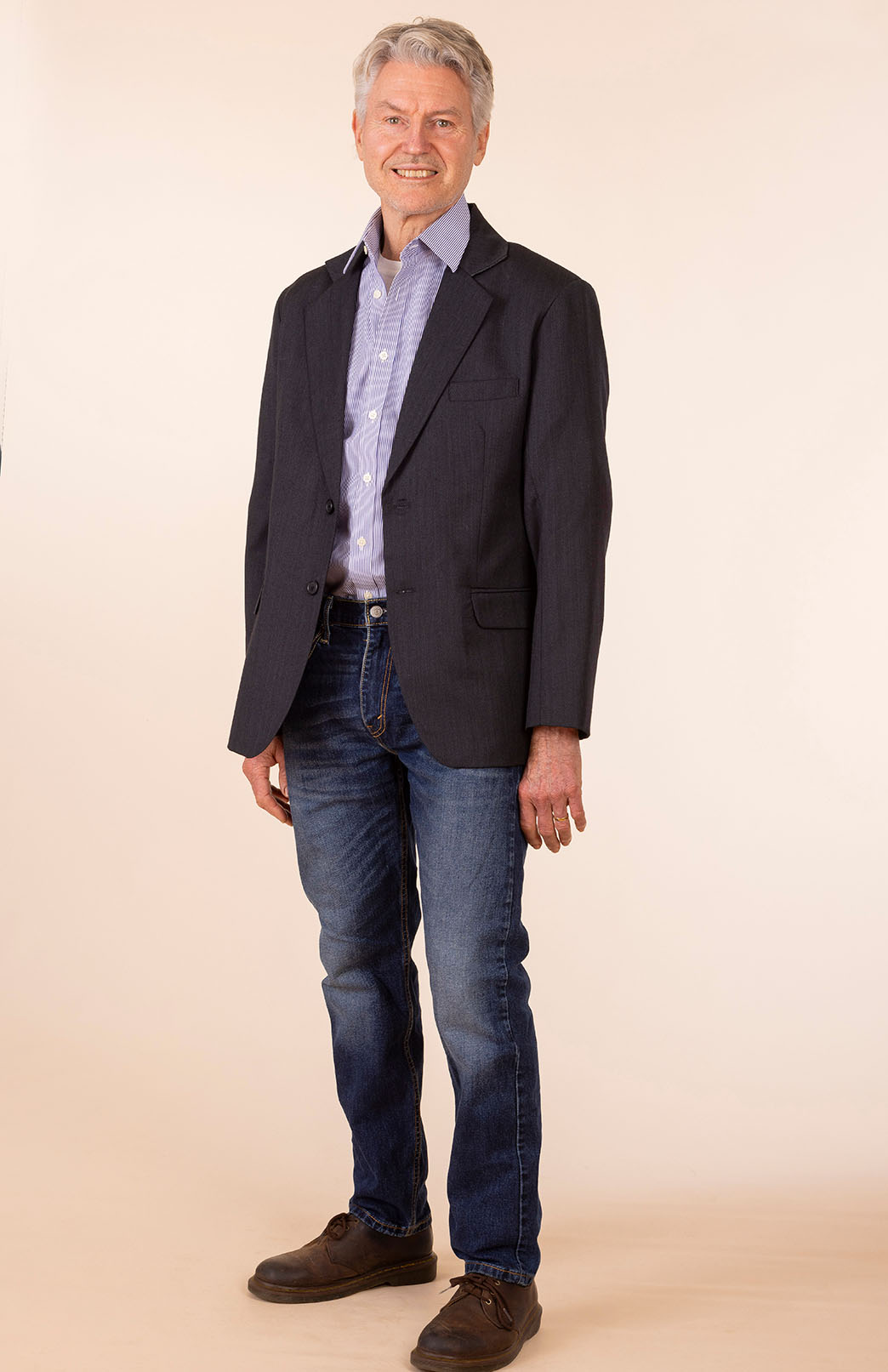 Obsidian Grey Herringbone Men's Superfine Merino Wool Herringbone Blazer Jacket with Silk Lining