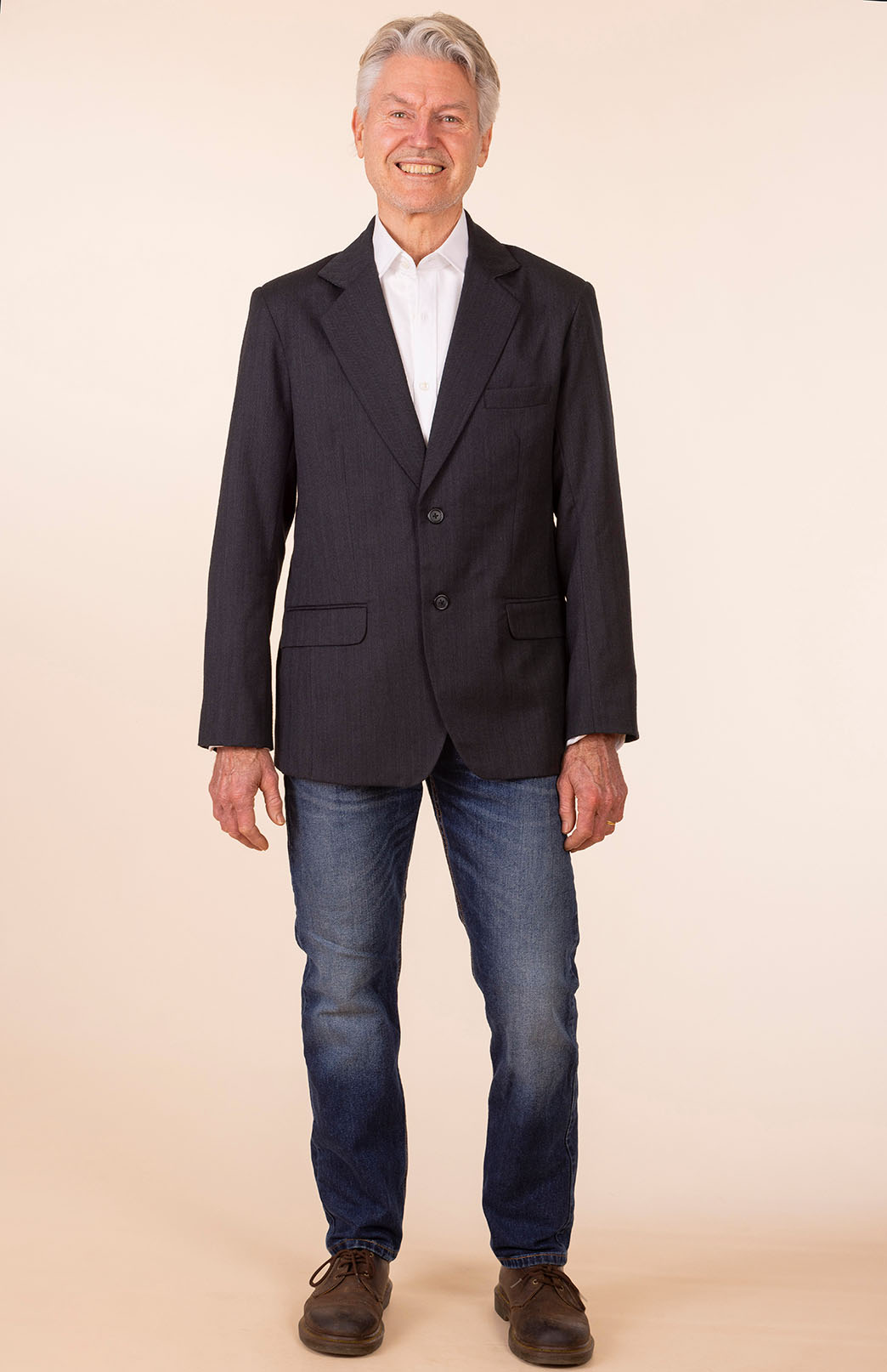 Obsidian Grey Herringbone Men's Superfine Merino Wool Herringbone Blazer Jacket with Silk Lining