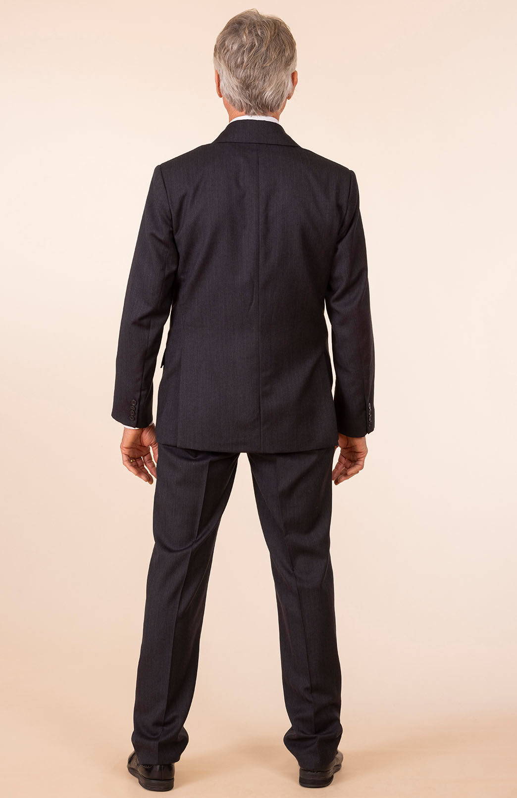 Obsidian Grey Herringbone Men's Superfine Merino Wool Herringbone Blazer Jacket with Silk Lining