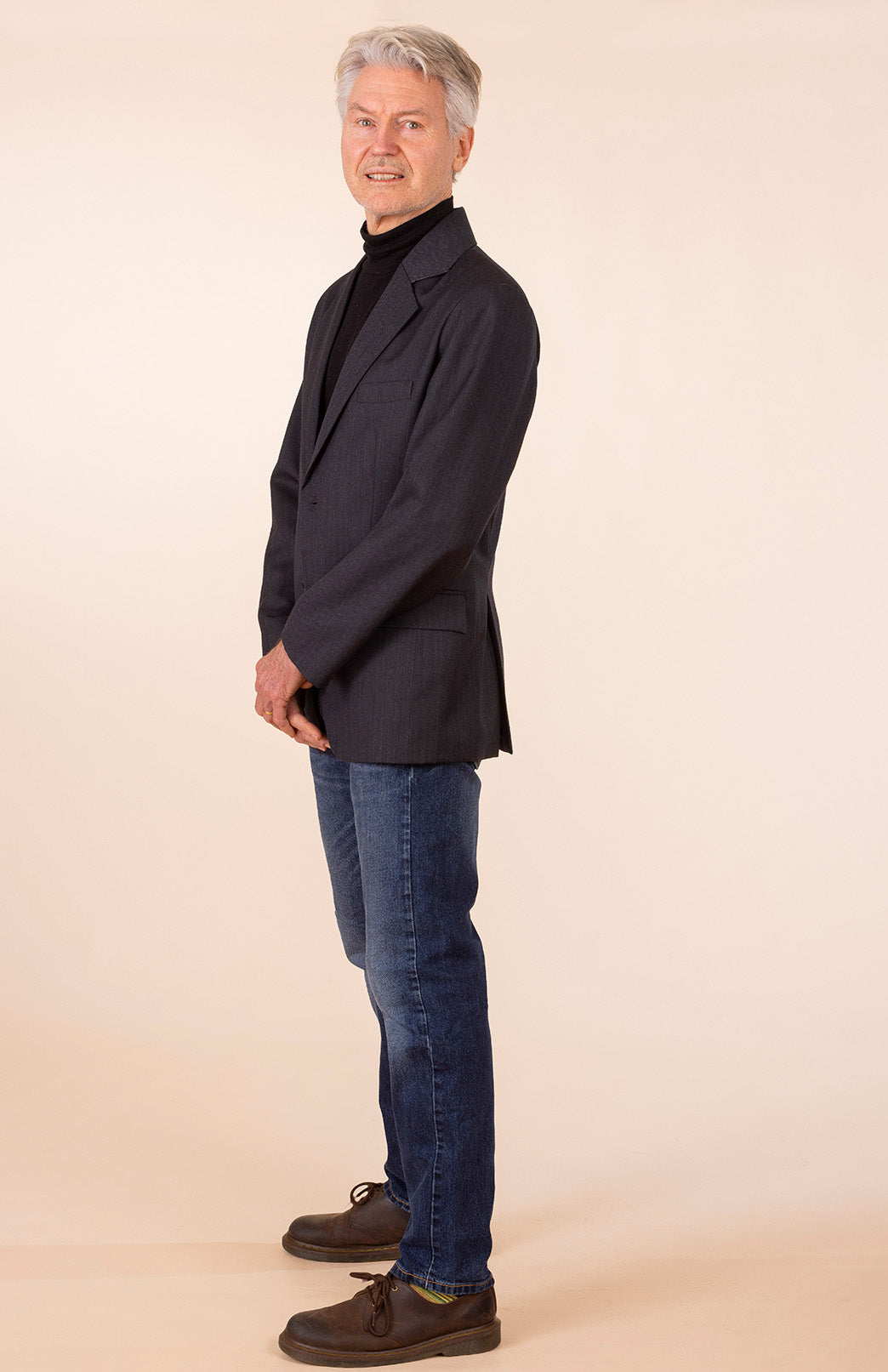 Obsidian Grey Herringbone Men's Superfine Merino Wool Herringbone Blazer Jacket with Silk Lining