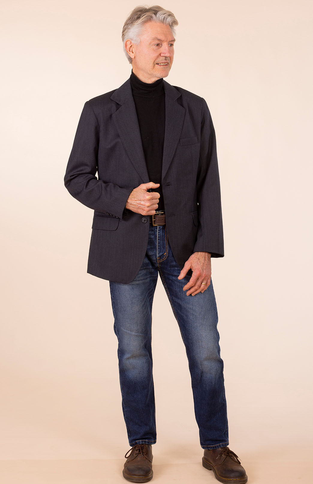 Obsidian Grey Herringbone Men's Superfine Merino Wool Herringbone Blazer Jacket with Silk Lining