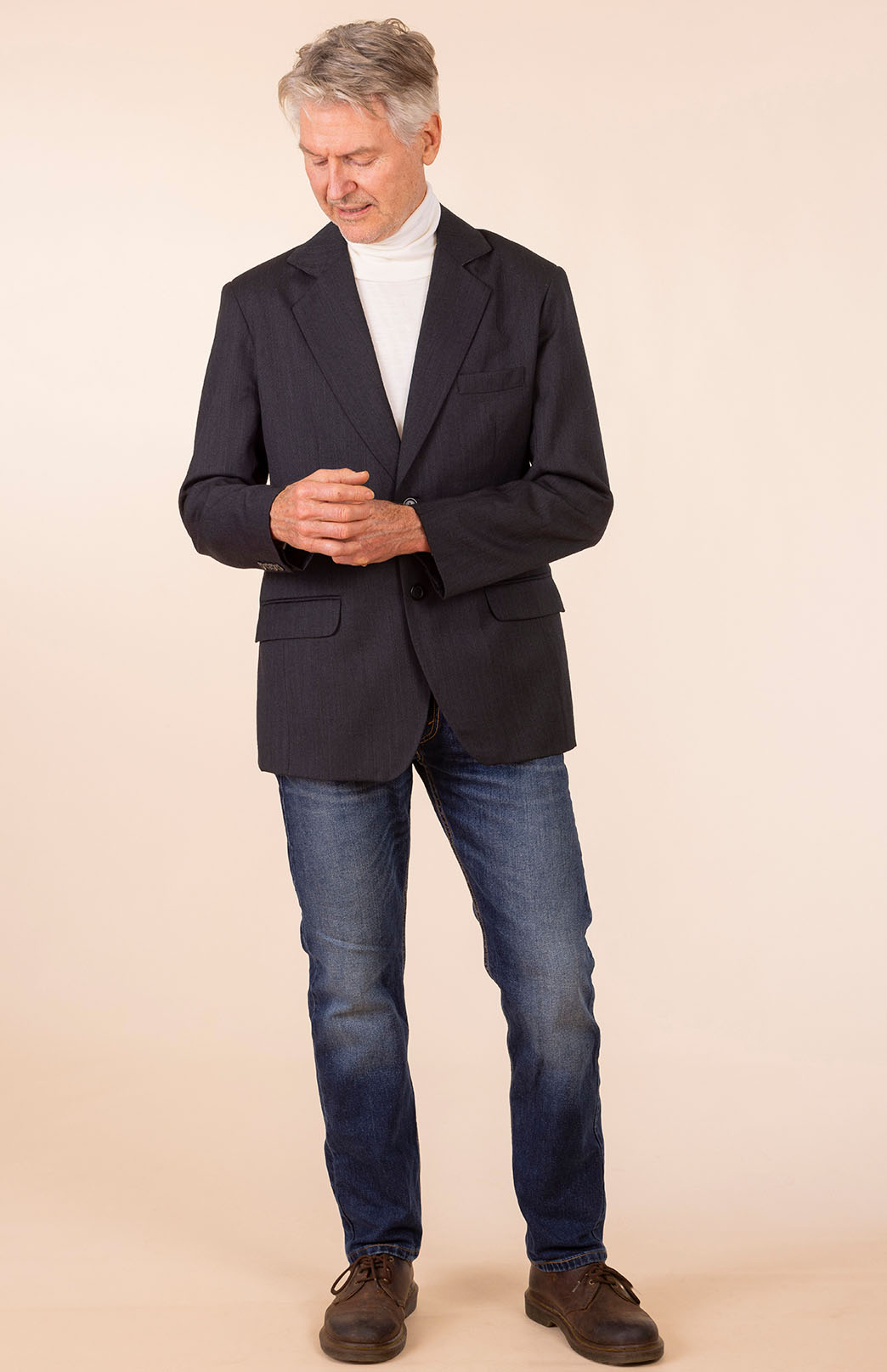 Obsidian Grey Herringbone Men's Superfine Merino Wool Herringbone Blazer Jacket with Silk Lining