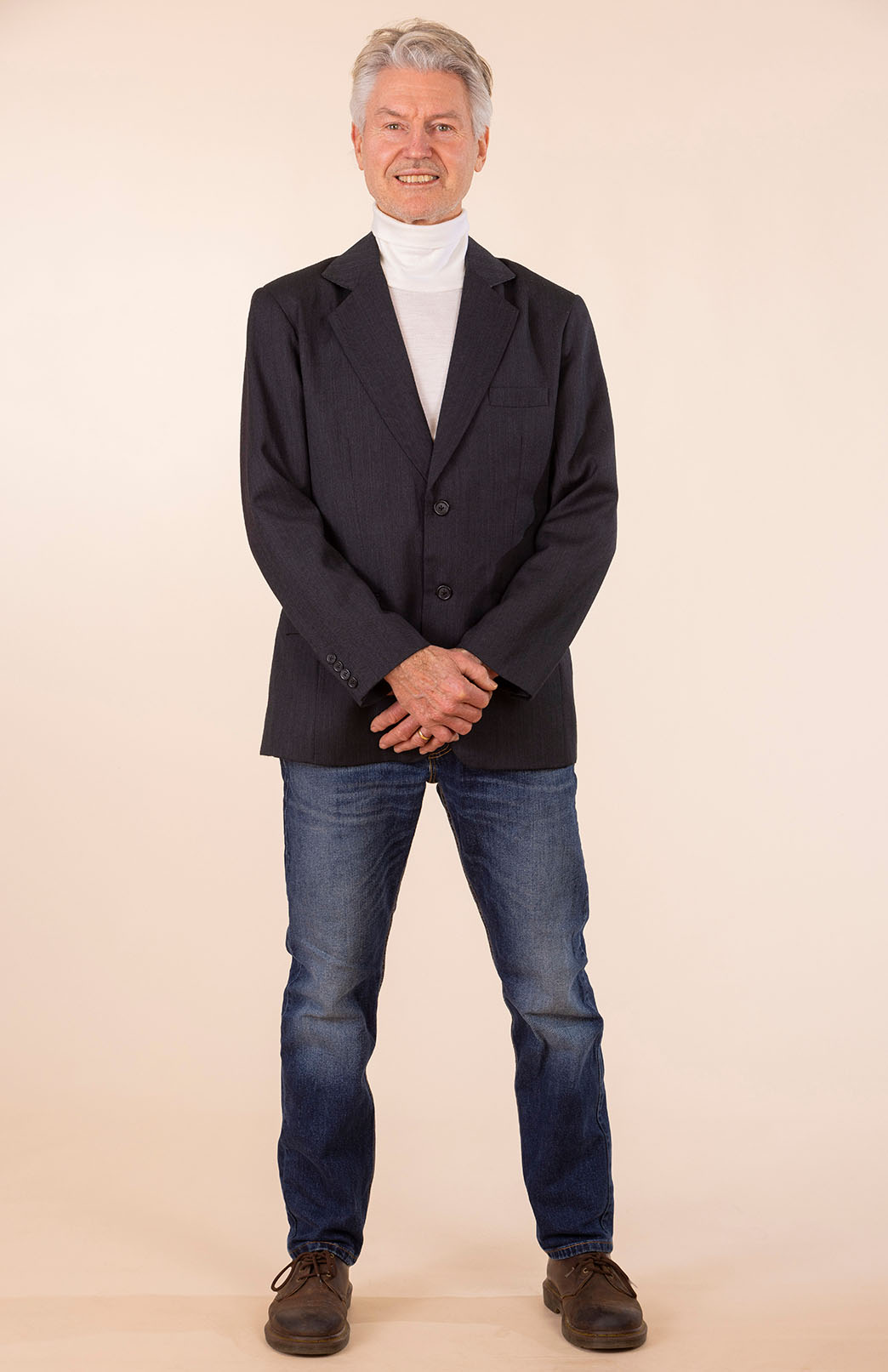 Obsidian Grey Herringbone Men's Superfine Merino Wool Herringbone Blazer Jacket with Silk Lining