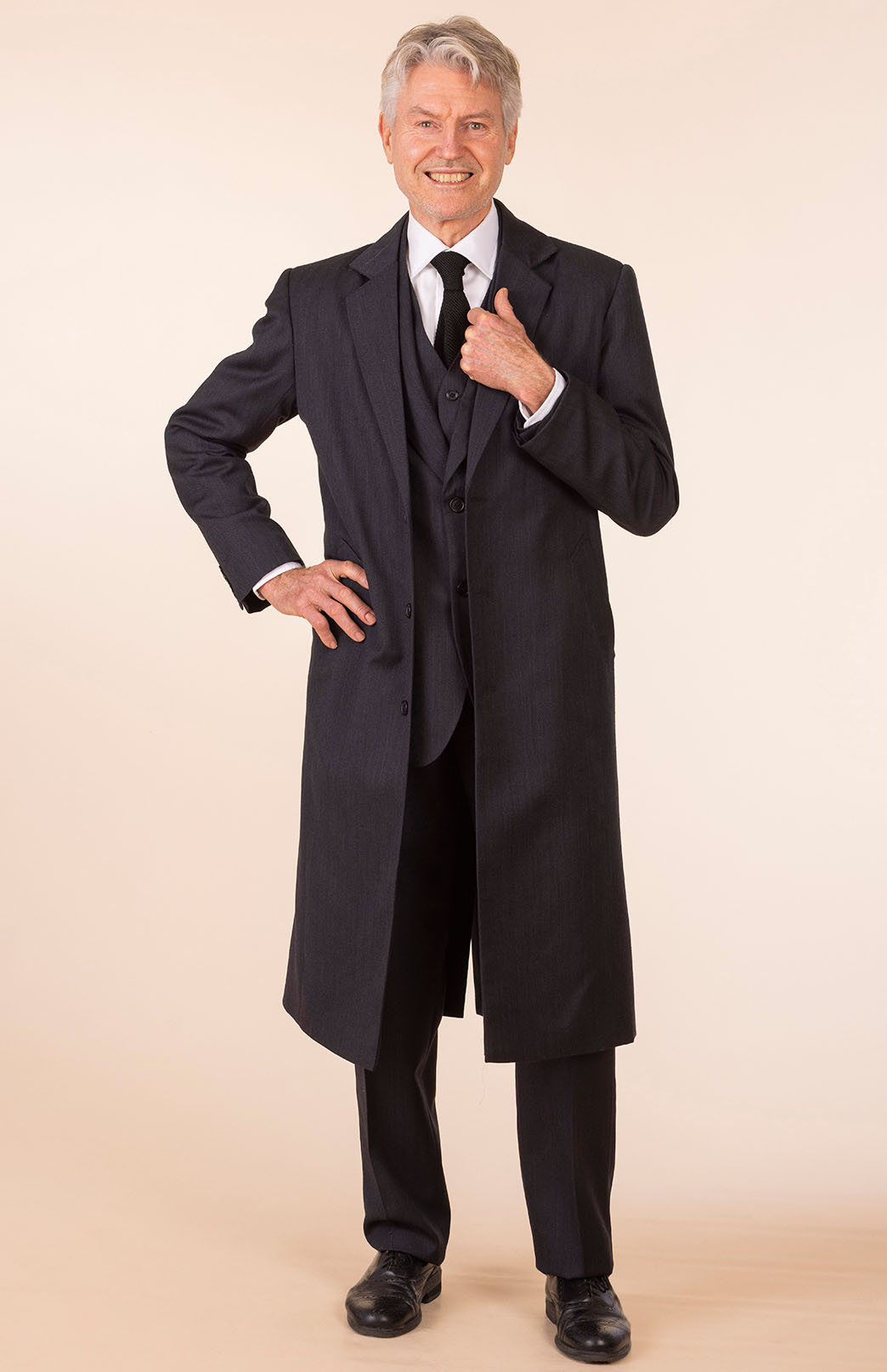 Obsidian Grey Herringbone Men's Superfine Merino Wool Herringbone Trench Coat