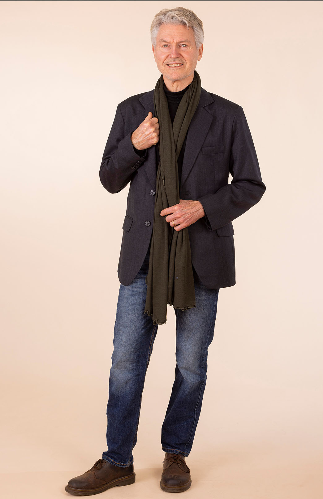 Kale Green Women&#39;s Merino Wool Luxury Scarf
