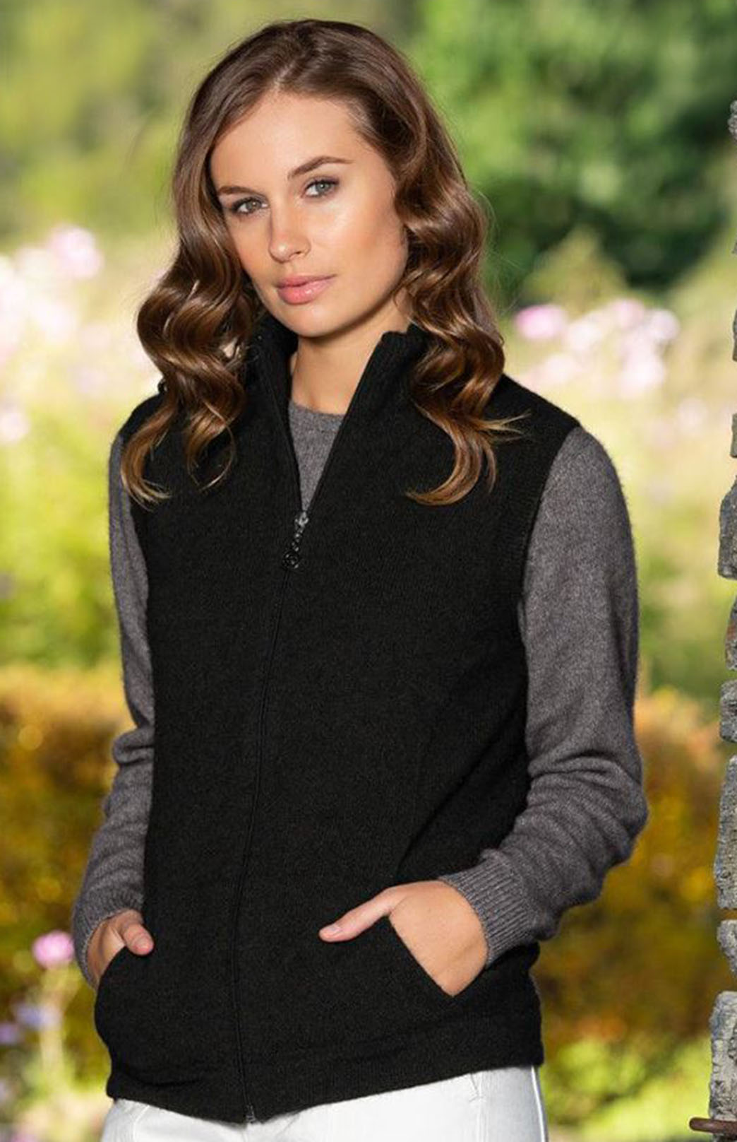 Black Women&#39;s Merino &amp;amp; Possum &amp;amp; Silk Gilet Zip Vest
