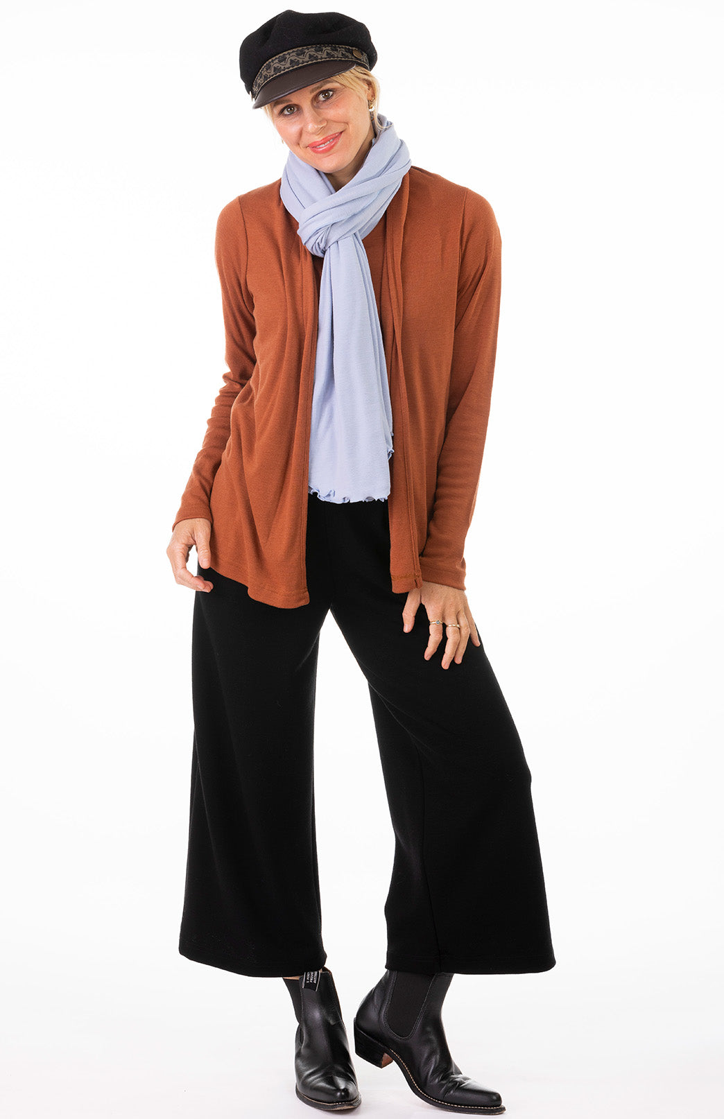 Black Women's Pure Merino Wool Crop Pants with Wide Leg in structured Ponte fabric