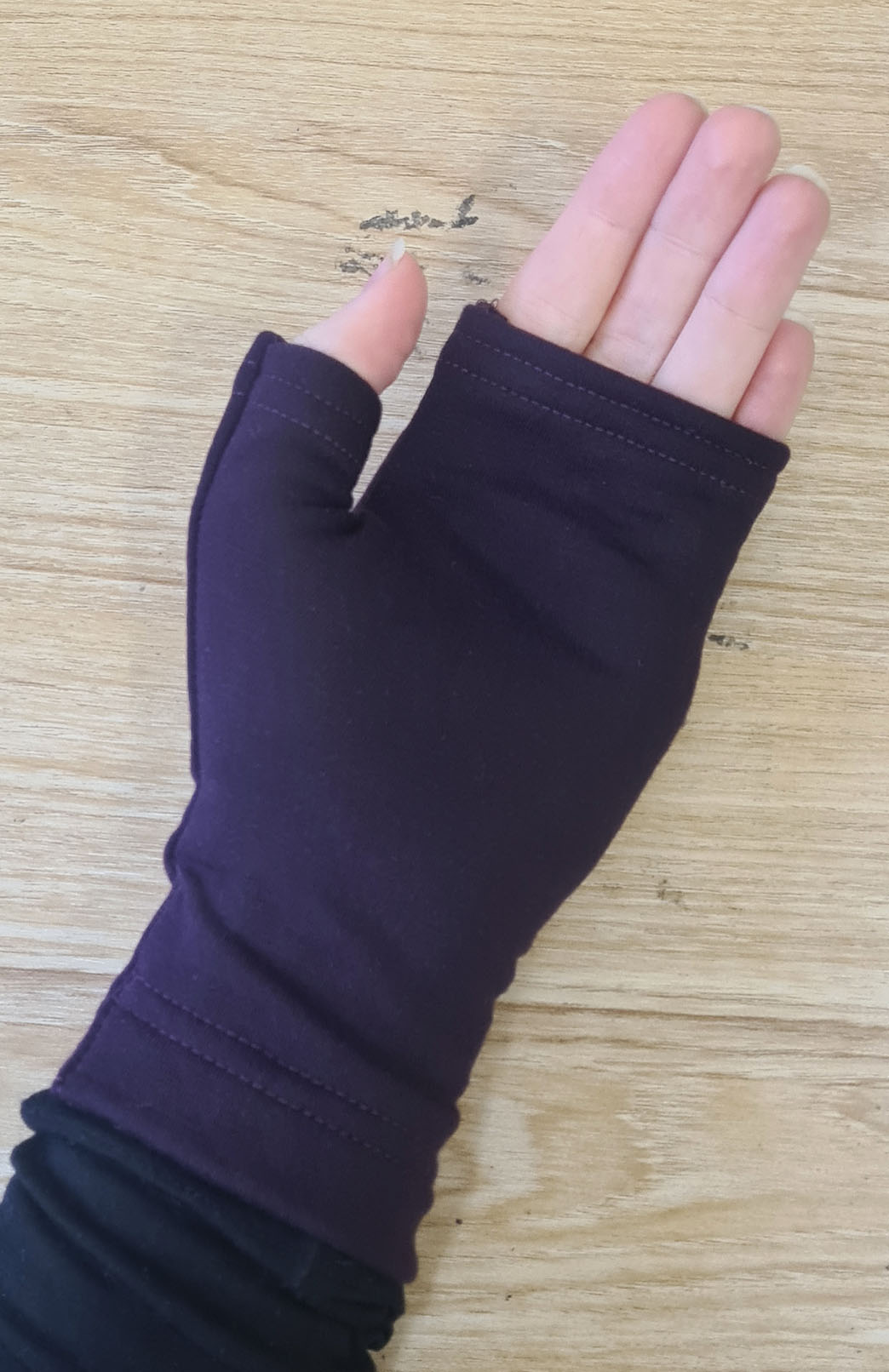 Aubergine Purple Fleece Merino Wool Thermal Fingerless Mittens