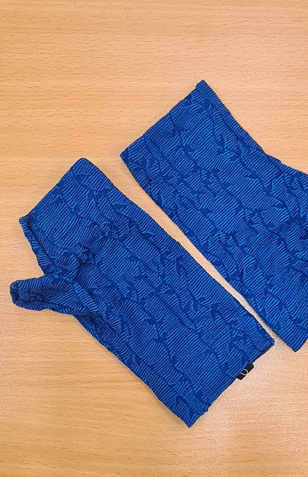 Azure Blue Vine Merino Wool Thermal Fingerless Mittens
