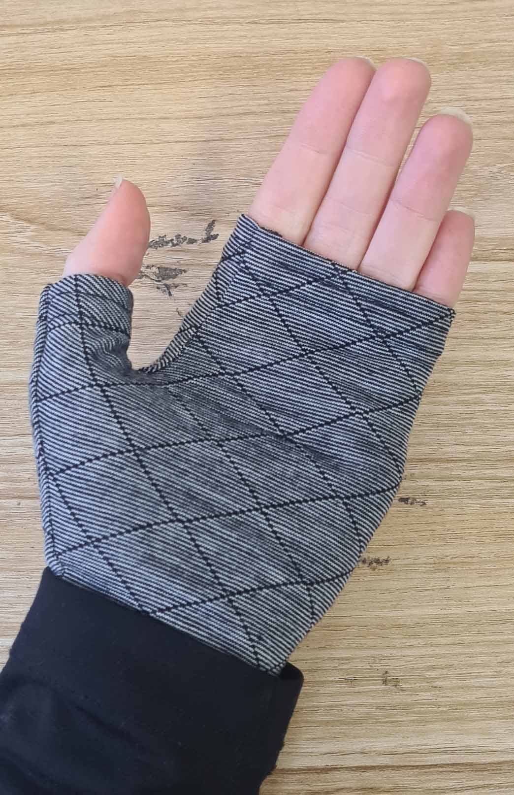 Black Diamond Merino Wool Thermal Fingerless Mittens