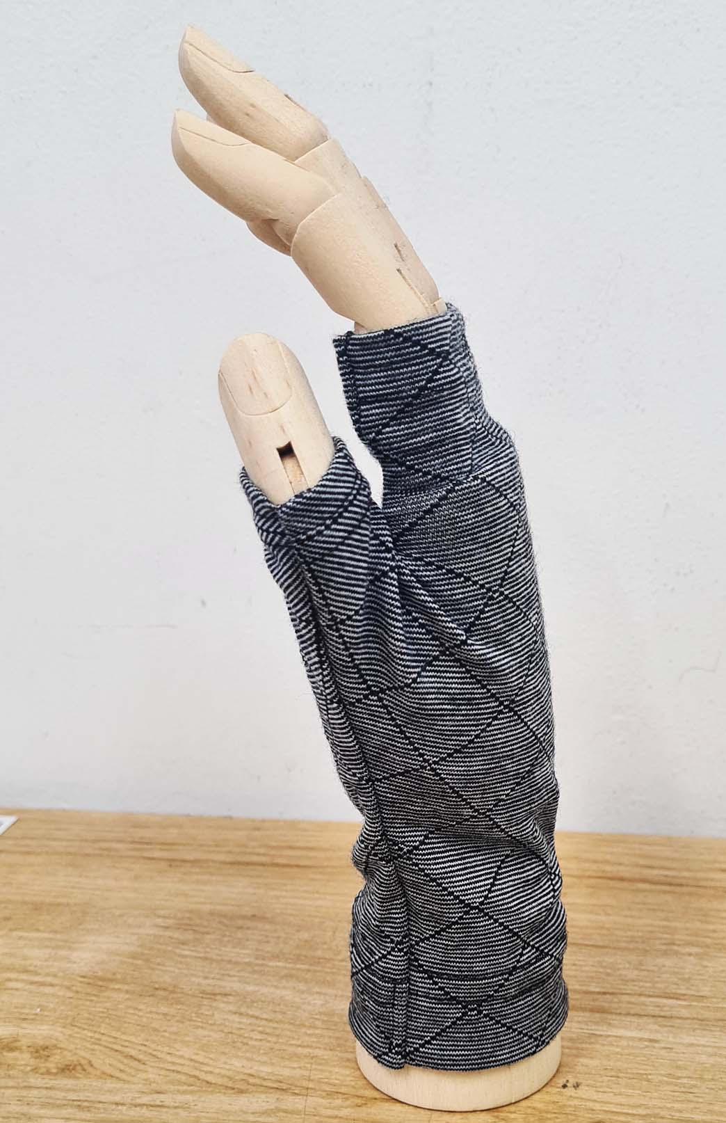 Black Diamond Merino Wool Thermal Fingerless Mittens