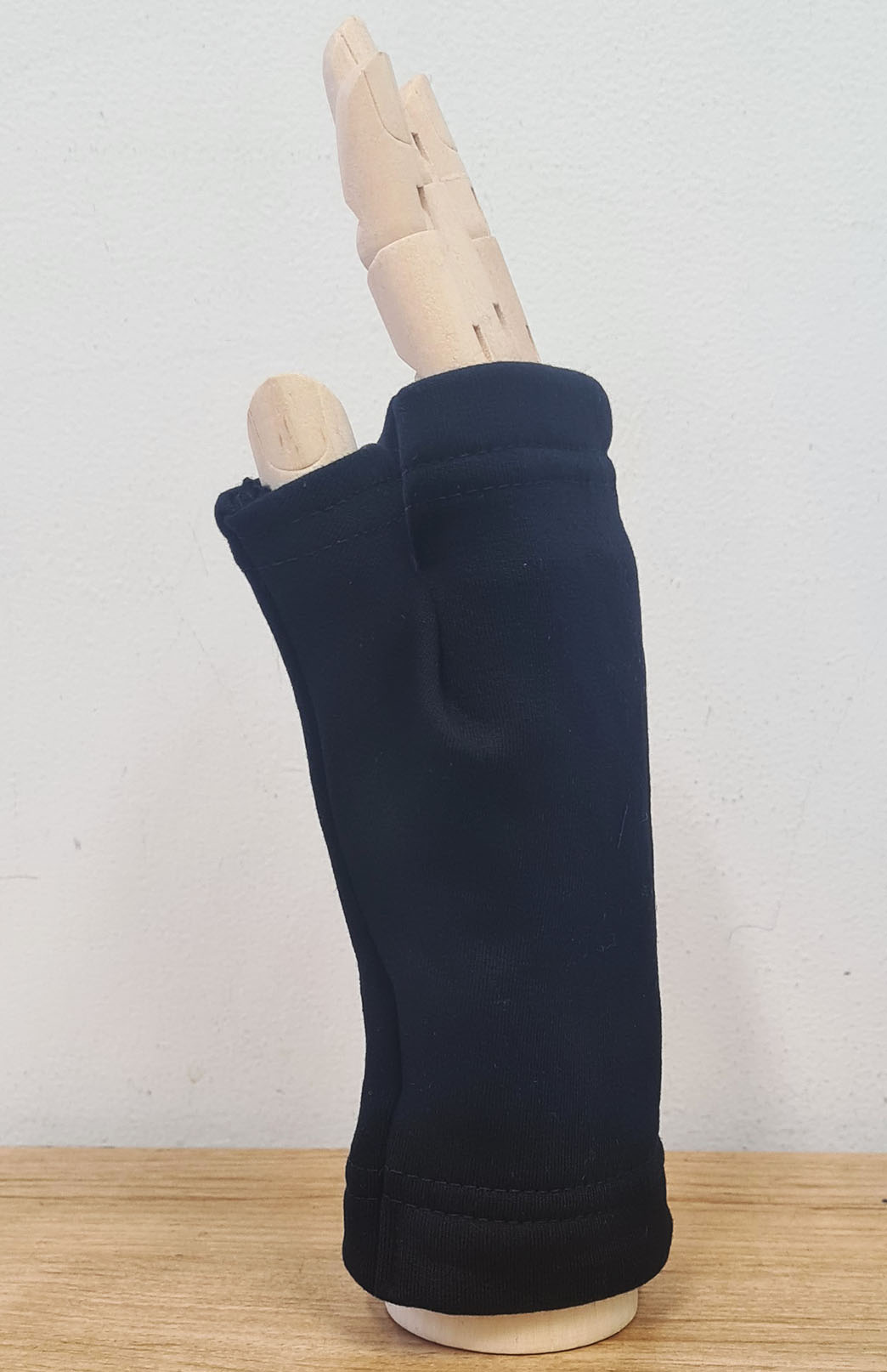 Black Fleece Merino Wool Thermal Fingerless Mittens