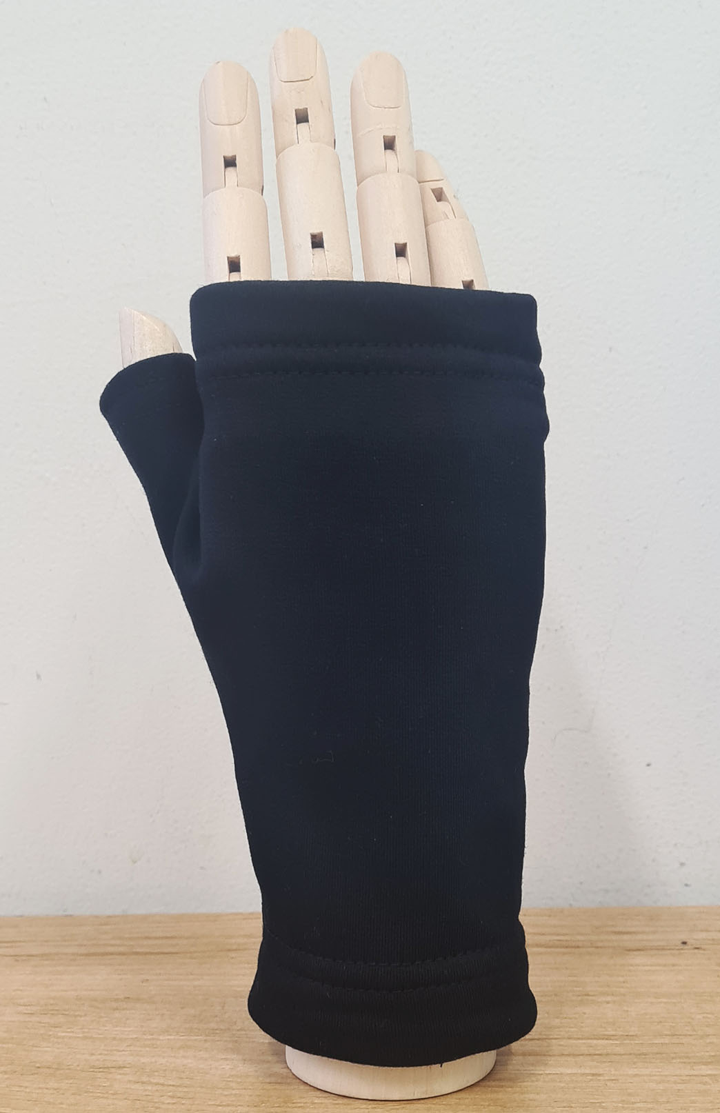 Black Fleece Merino Wool Thermal Fingerless Mittens