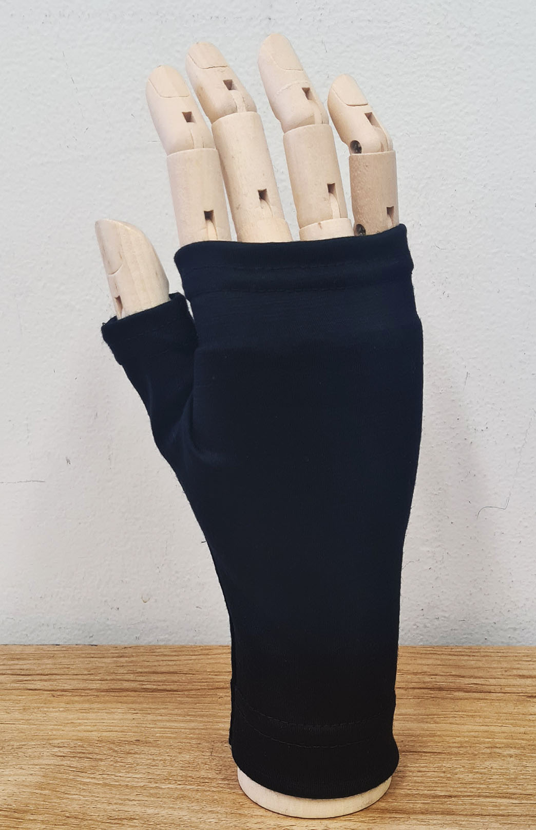 Black Merino Wool Thermal Fingerless Mittens
