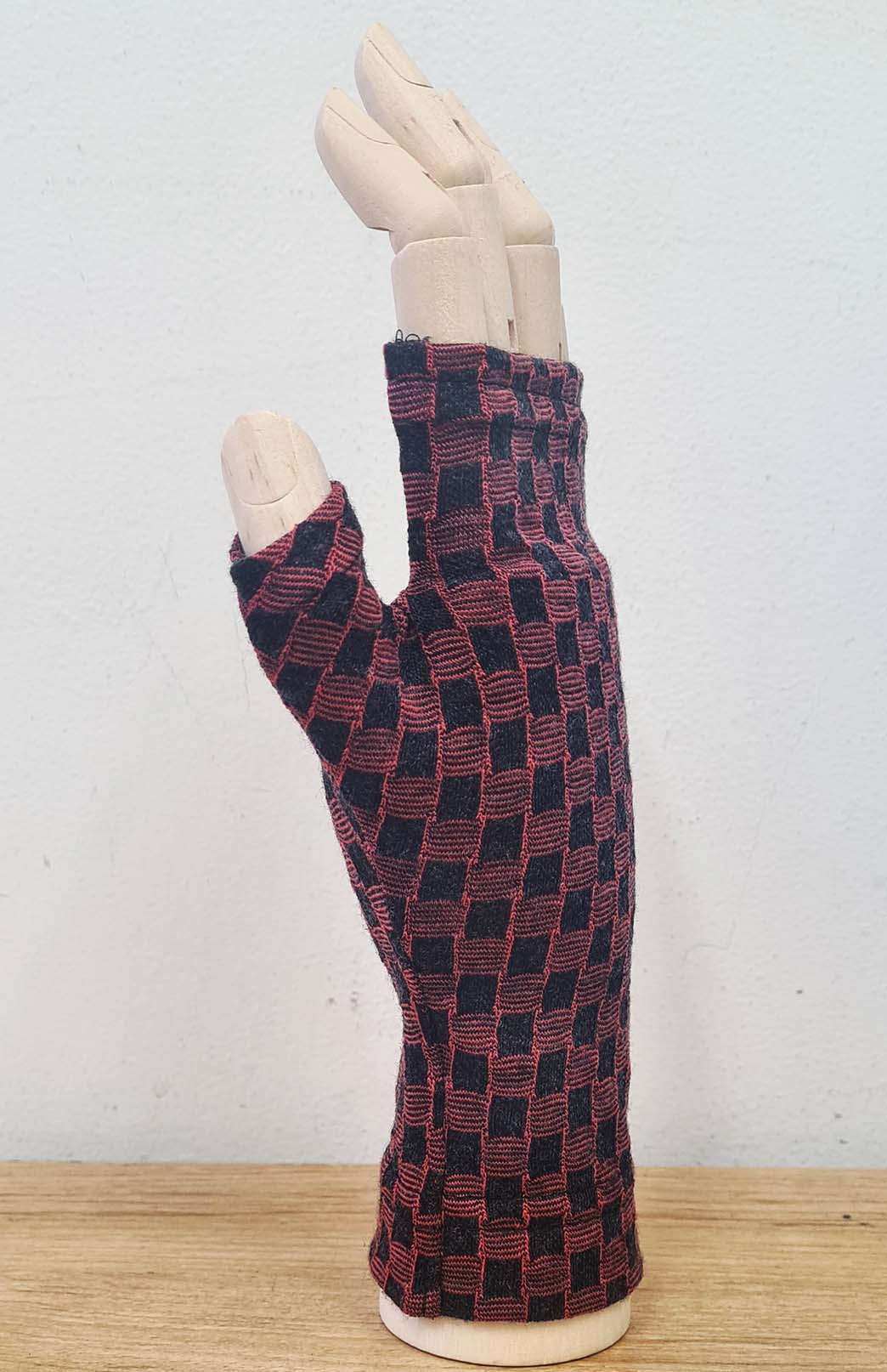 Coral Charcoal Mini Check Merino Wool Thermal Fingerless Mittens