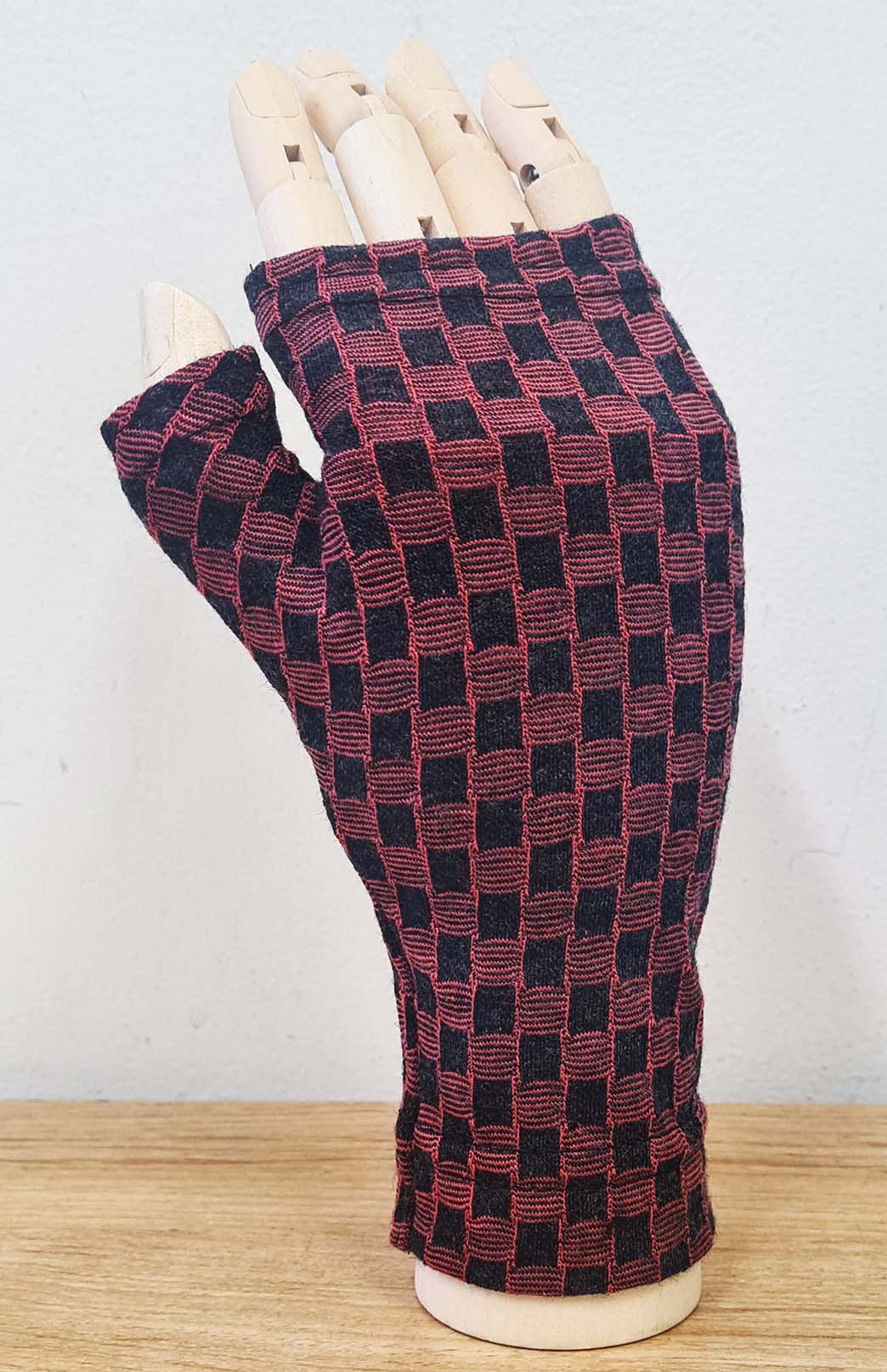 Coral Charcoal Mini Check Merino Wool Thermal Fingerless Mittens