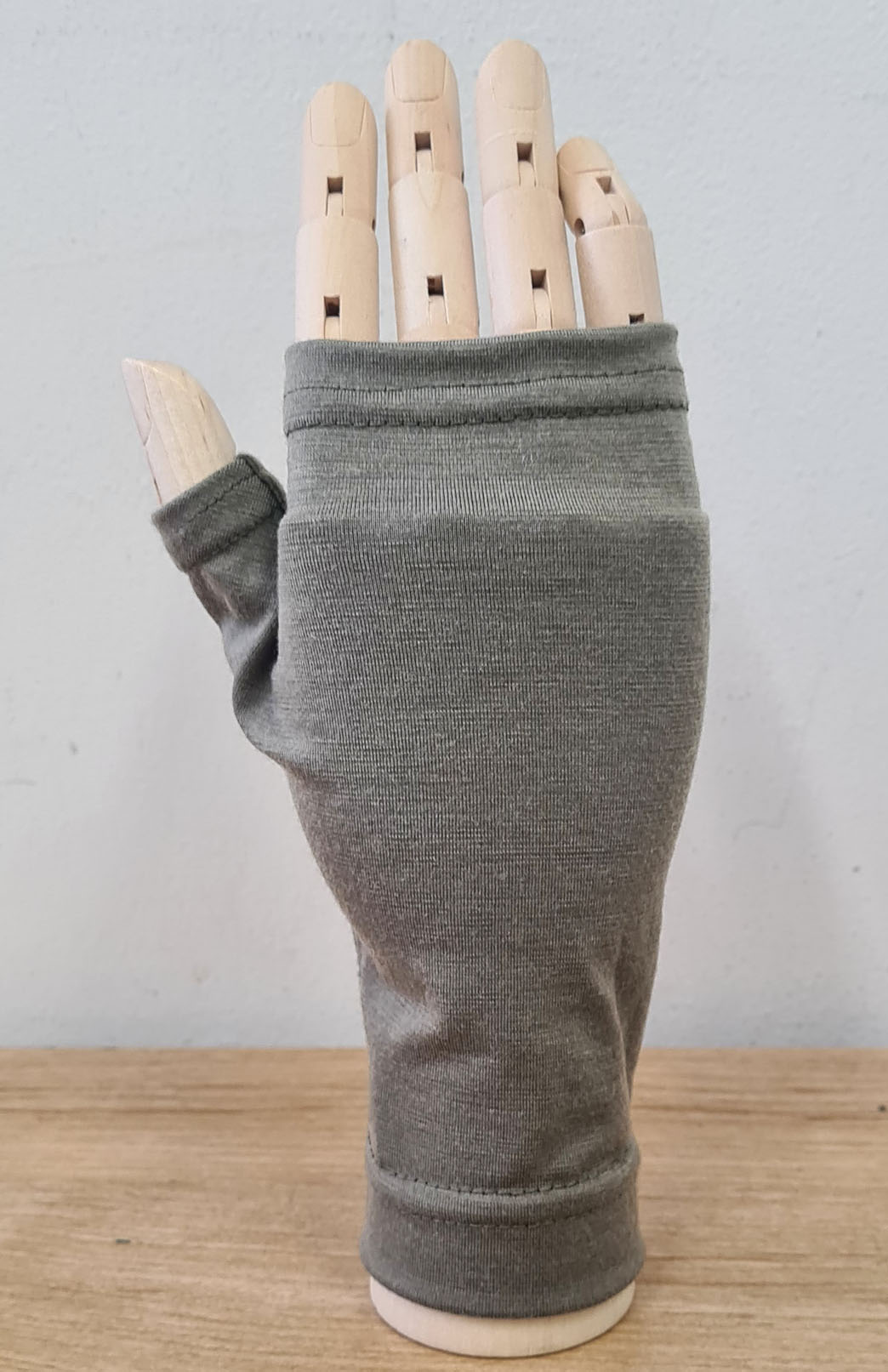 Gum Tree Green Merino Wool Thermal Fingerless Mittens