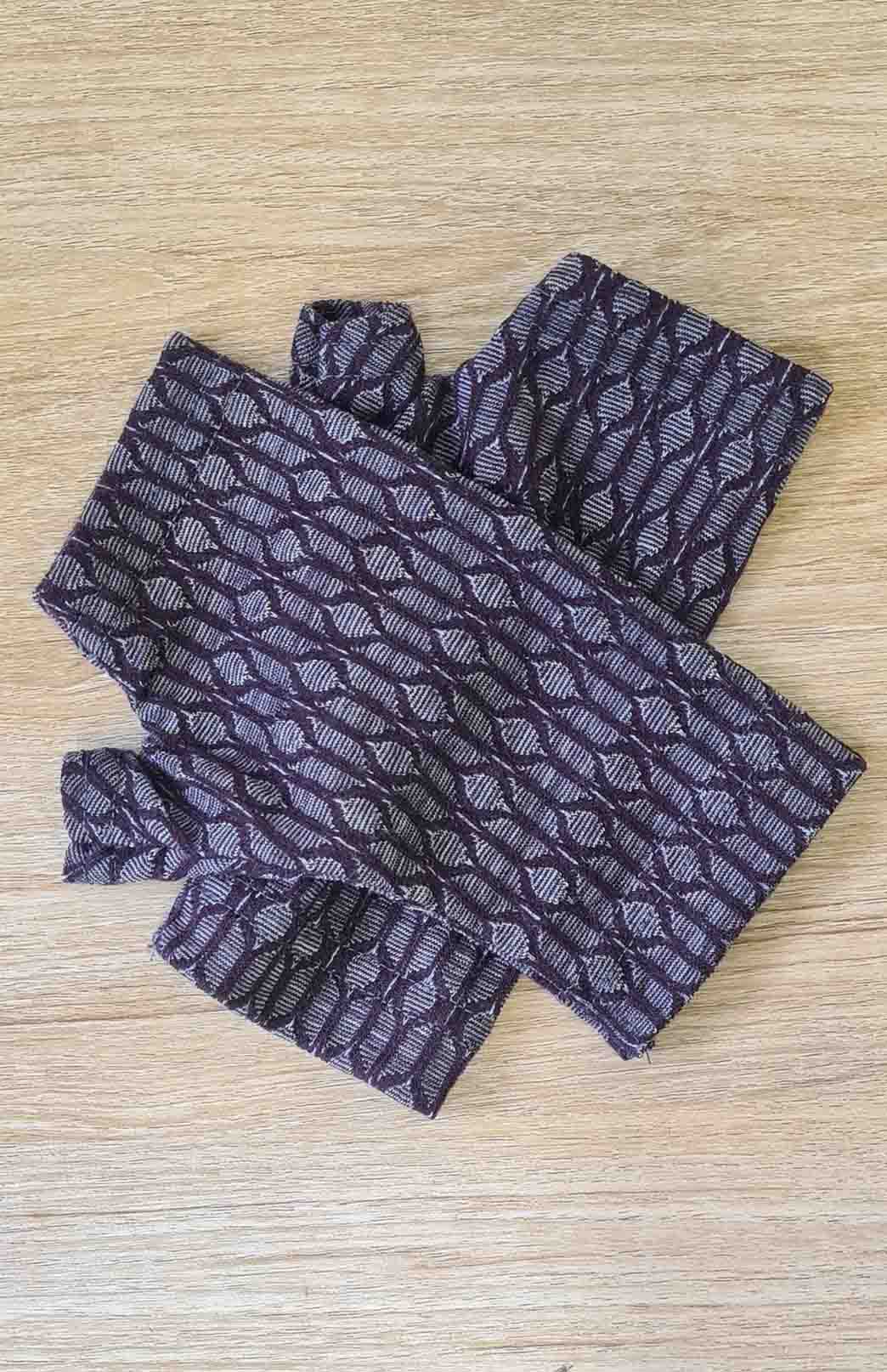 Raisin Keyhole Merino Wool Thermal Fingerless Mittens