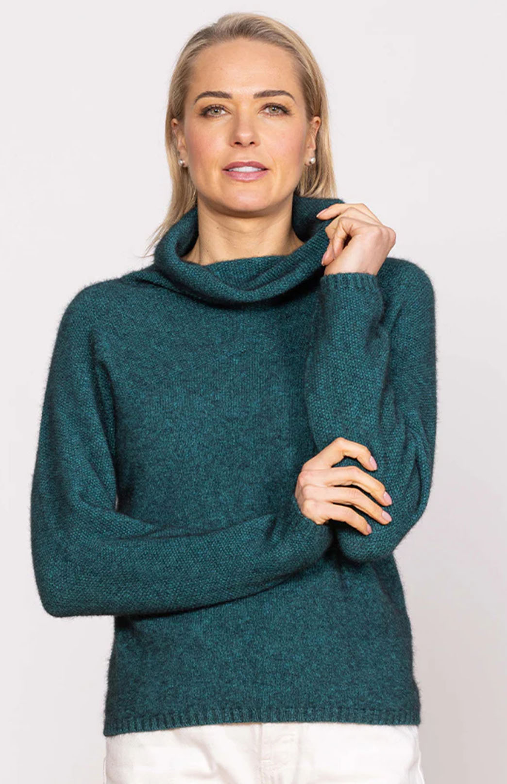 Amazon Red Women&#39;s Merino and Possum Knit Cowl Neck Jumper
