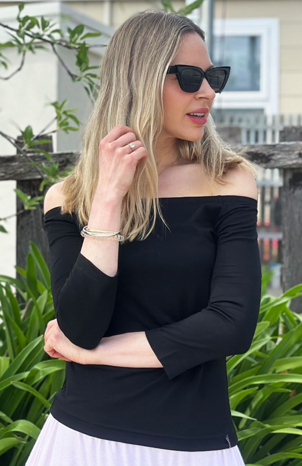 Black Women's Merino Wool Drop Shoulder Top