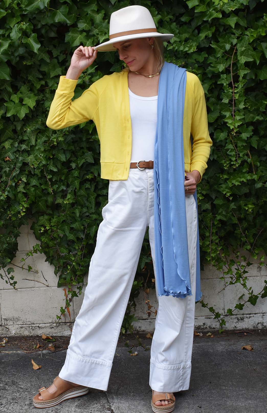 Lemon Zest Yellow Women's Cropped Cardigan with Raglan Sleeves