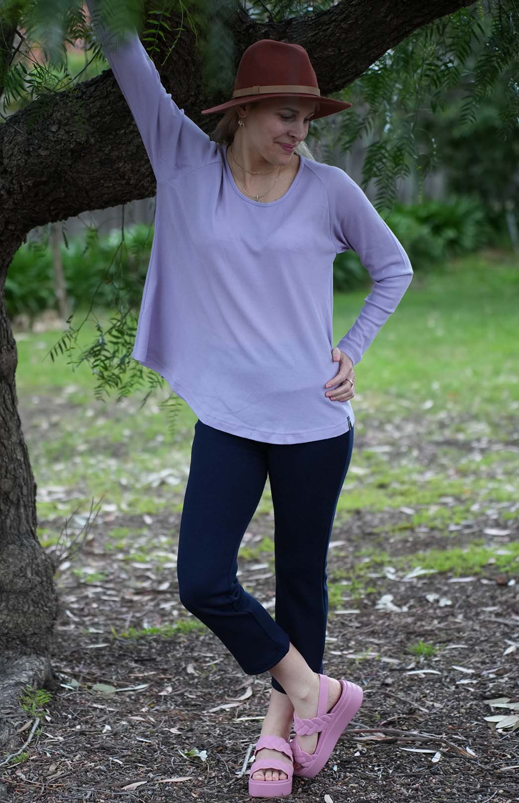 French Navy Blue Women's Merino Wool Capri Pants