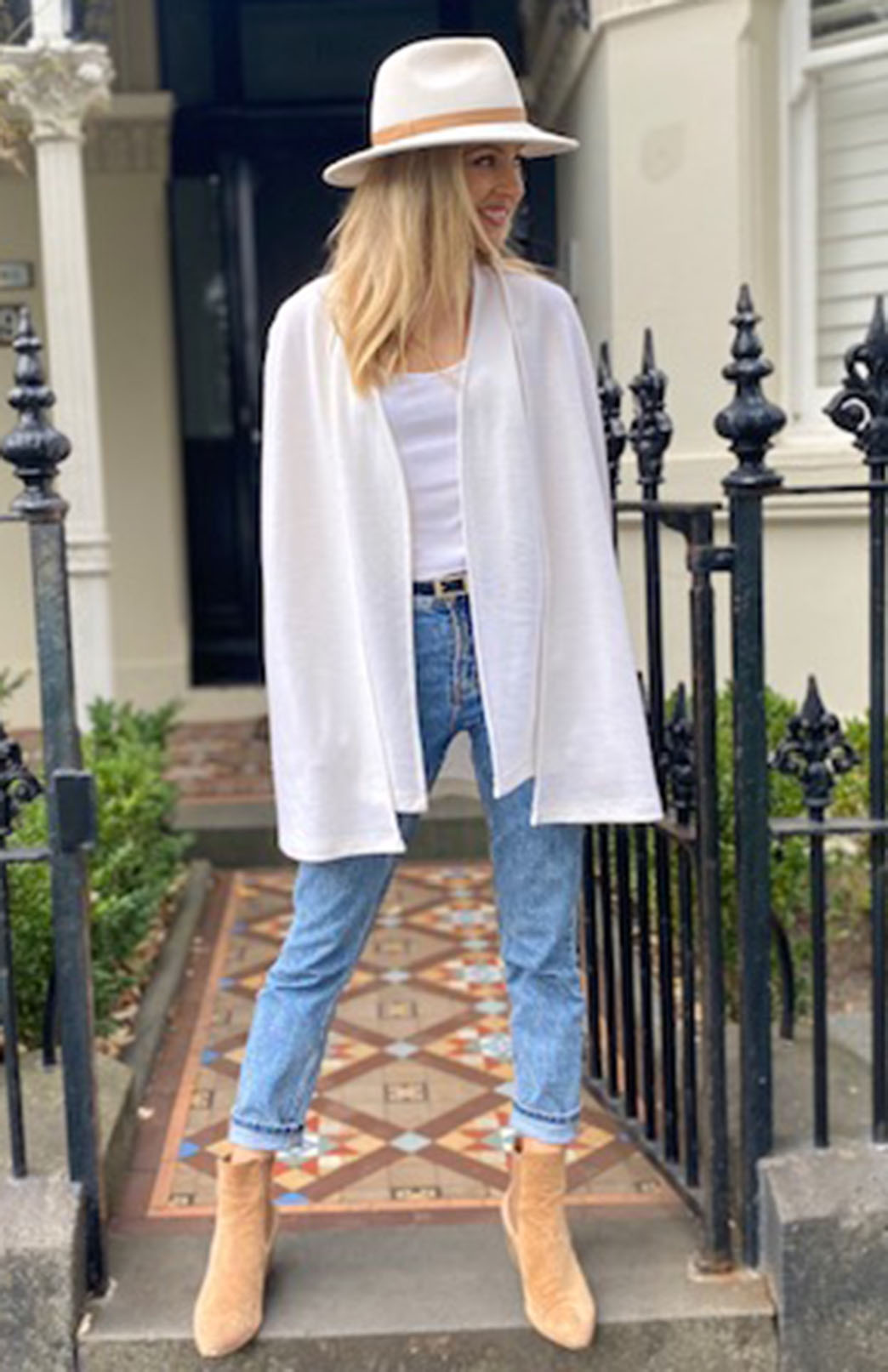 Vintage Ivory Women's Merino Wool Cape with open waistcoat 