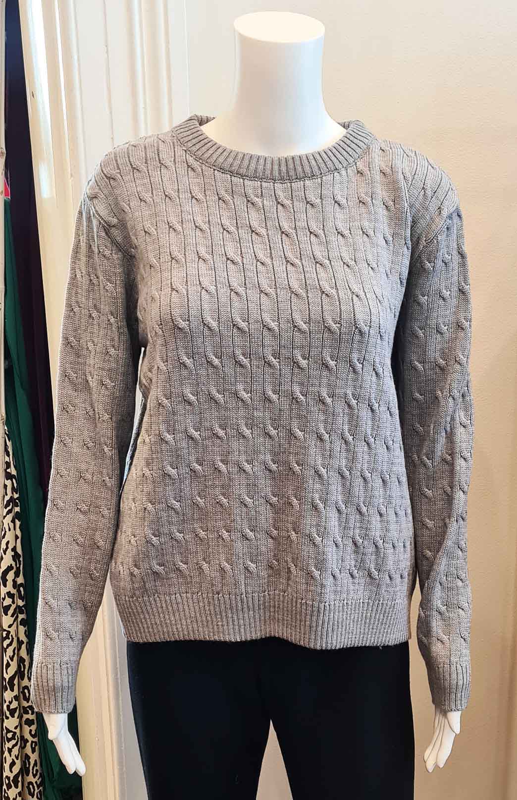 Pewter Grey Women's Merino Wool Fine Knit Cable Jumper